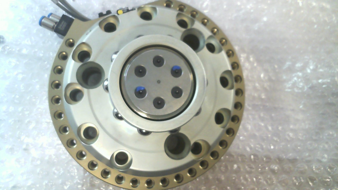 K81557717