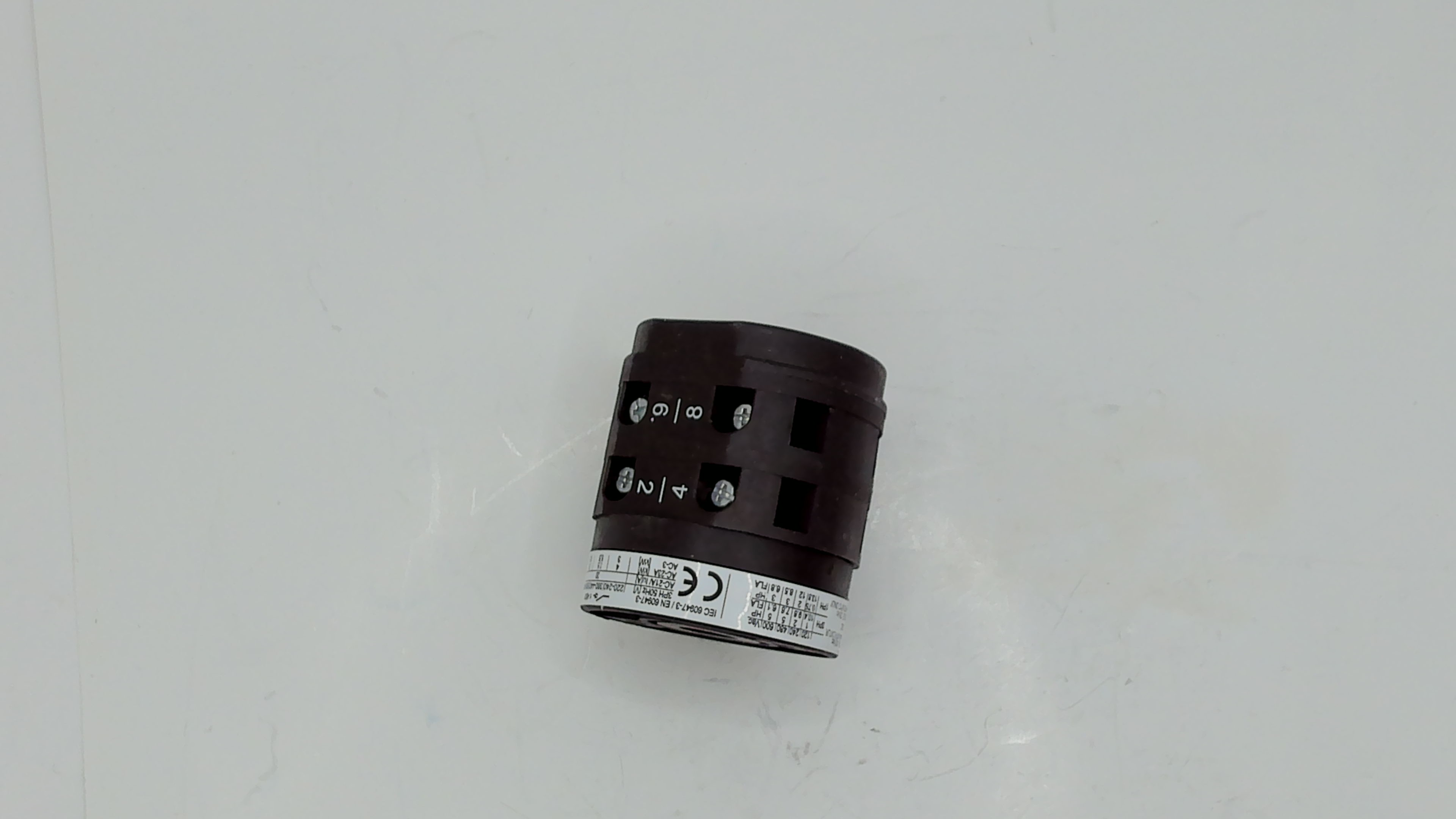 M221-SE4612 preview 3