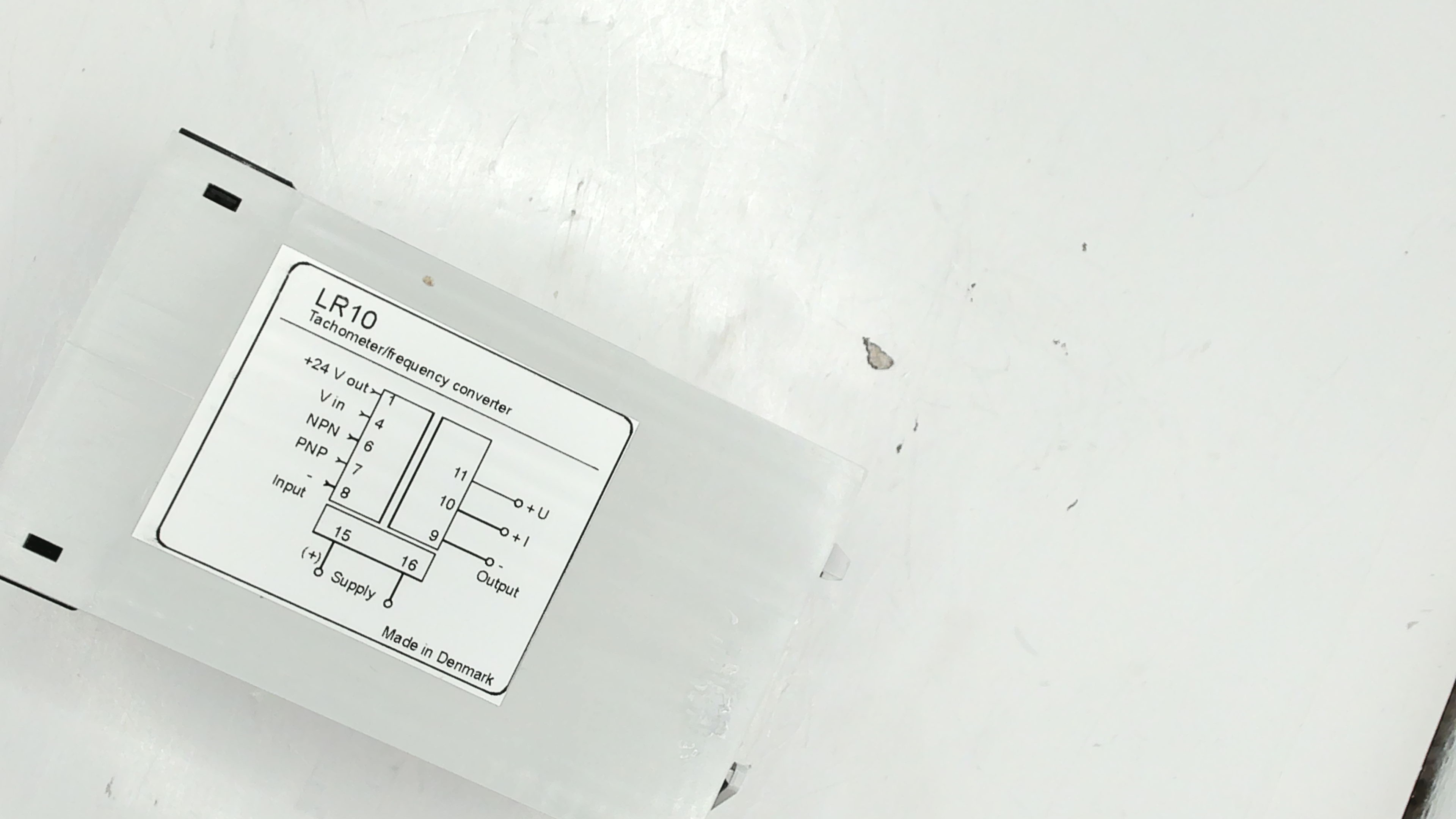 LR10-A-712 preview 2