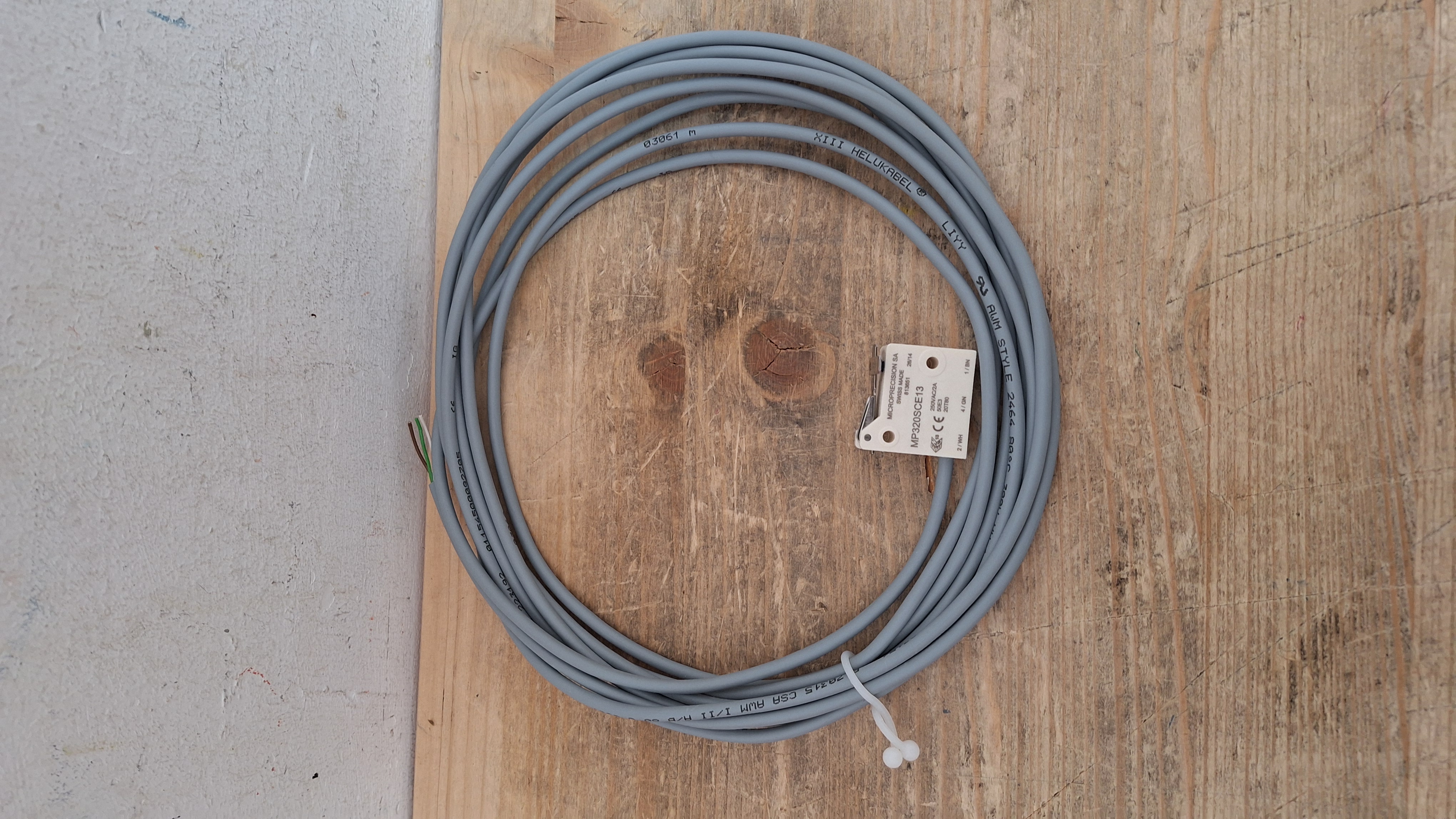 MP320SCE13 / PN: A001200 preview 3