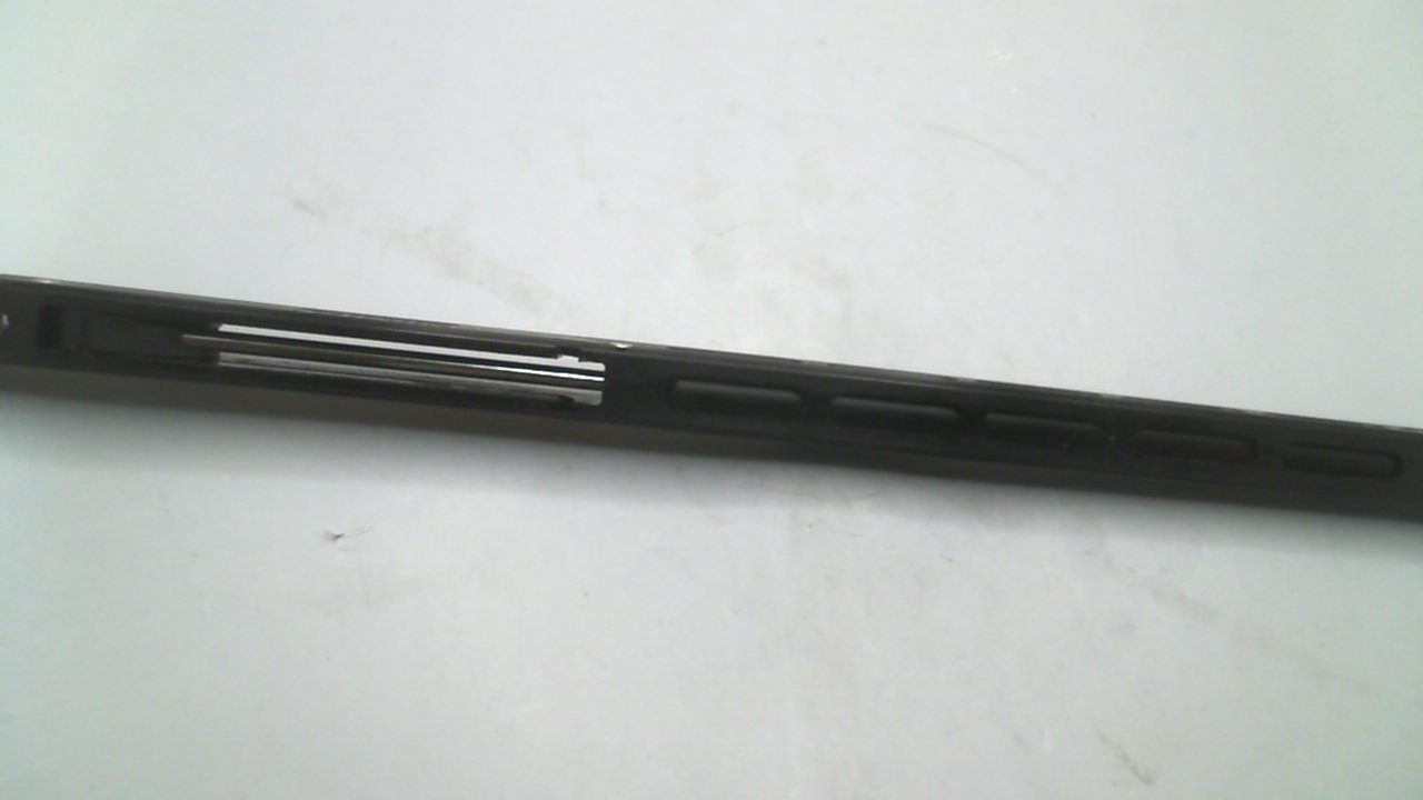 SDD04-12ST- V0001