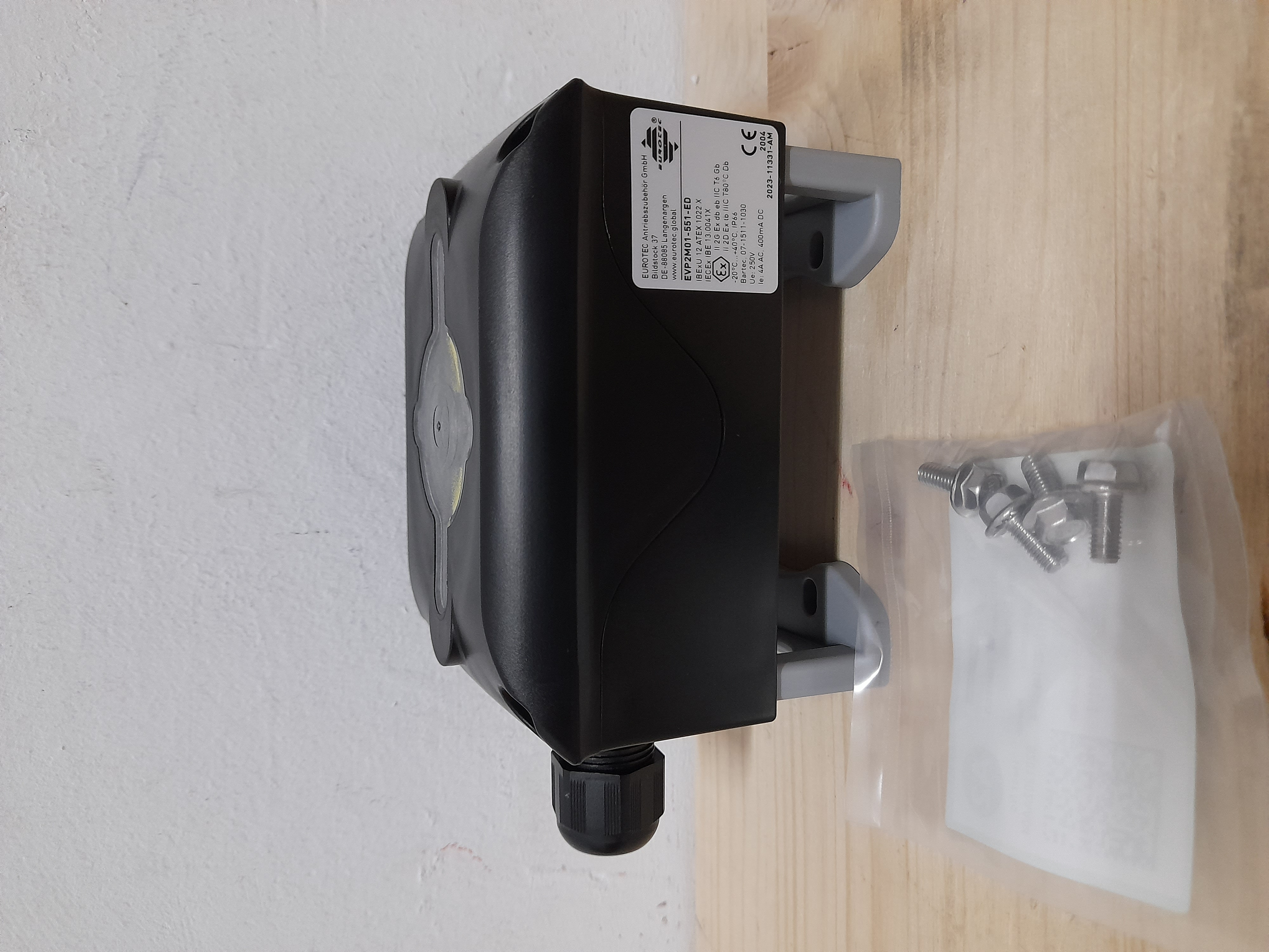 EVP2M01-551-ED preview 2