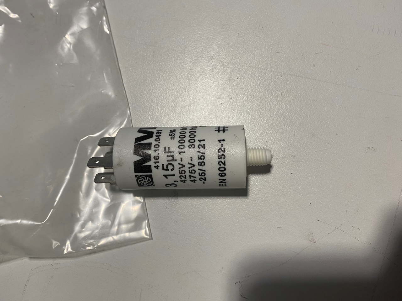 COND. P. 3.15 μF 400V- 6.35 - 28x5