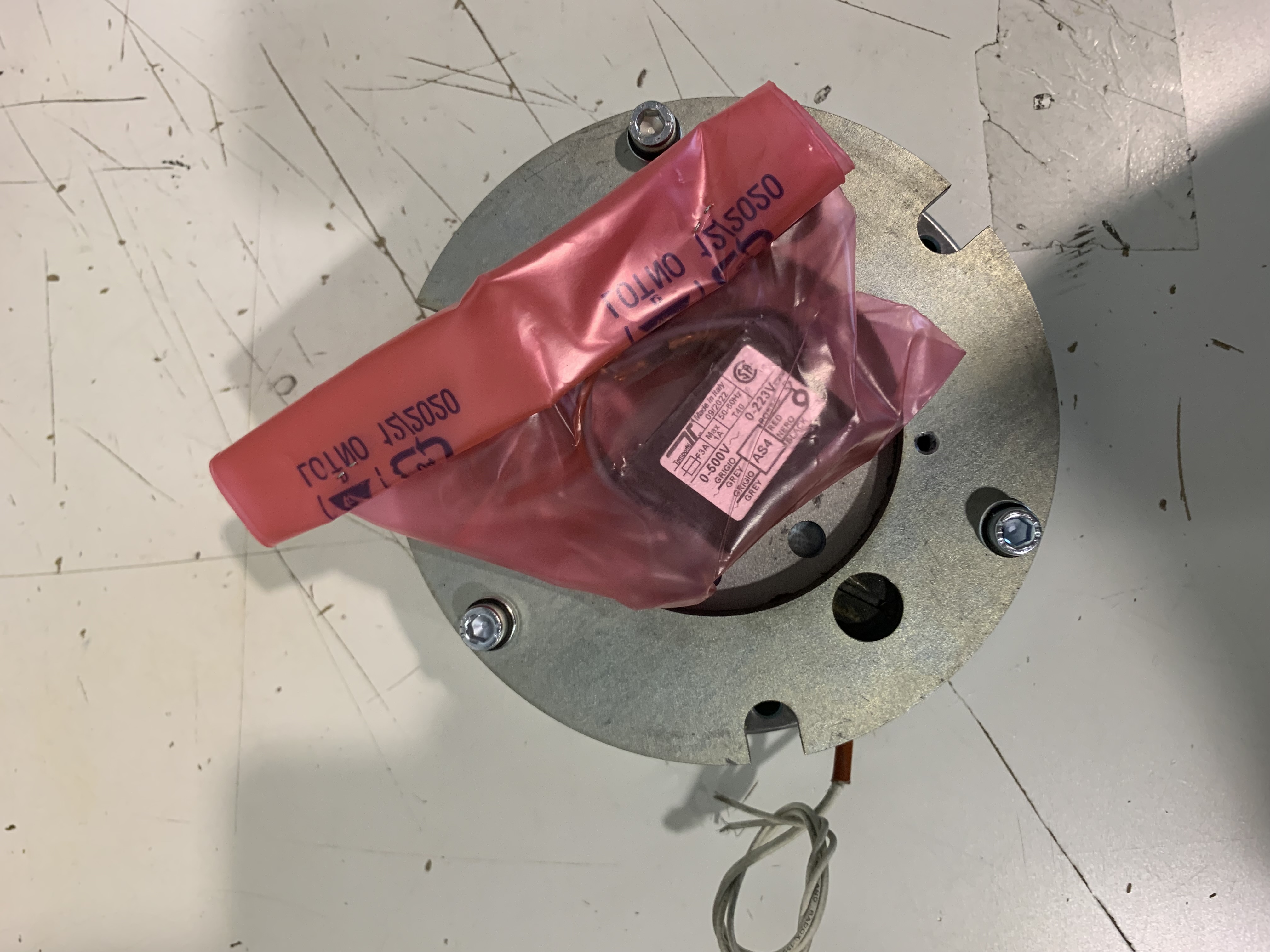 R50 96Vdc