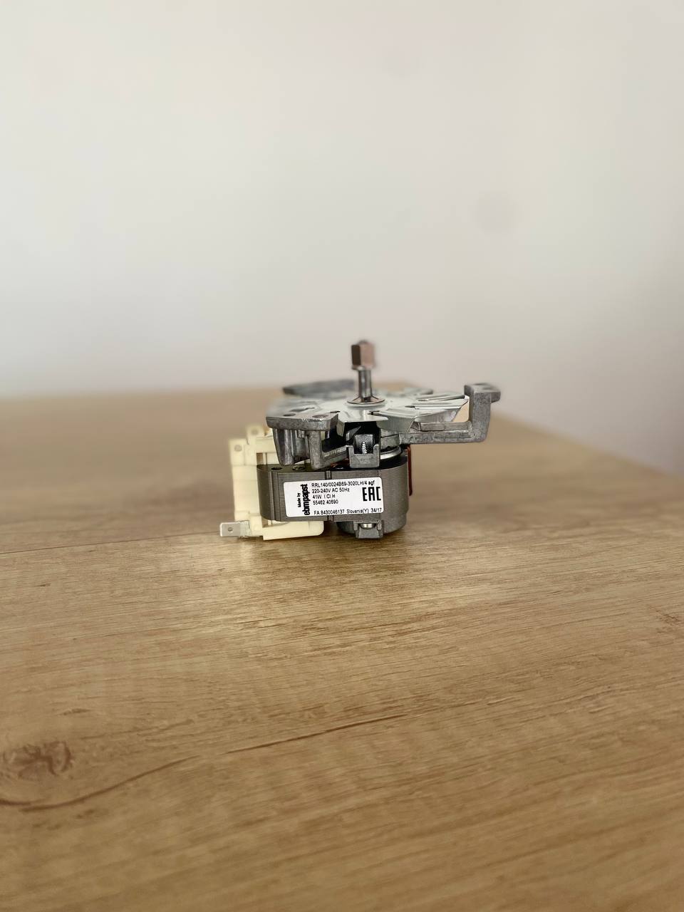 RRL140/0024B69-3020LH/4 agf preview 4