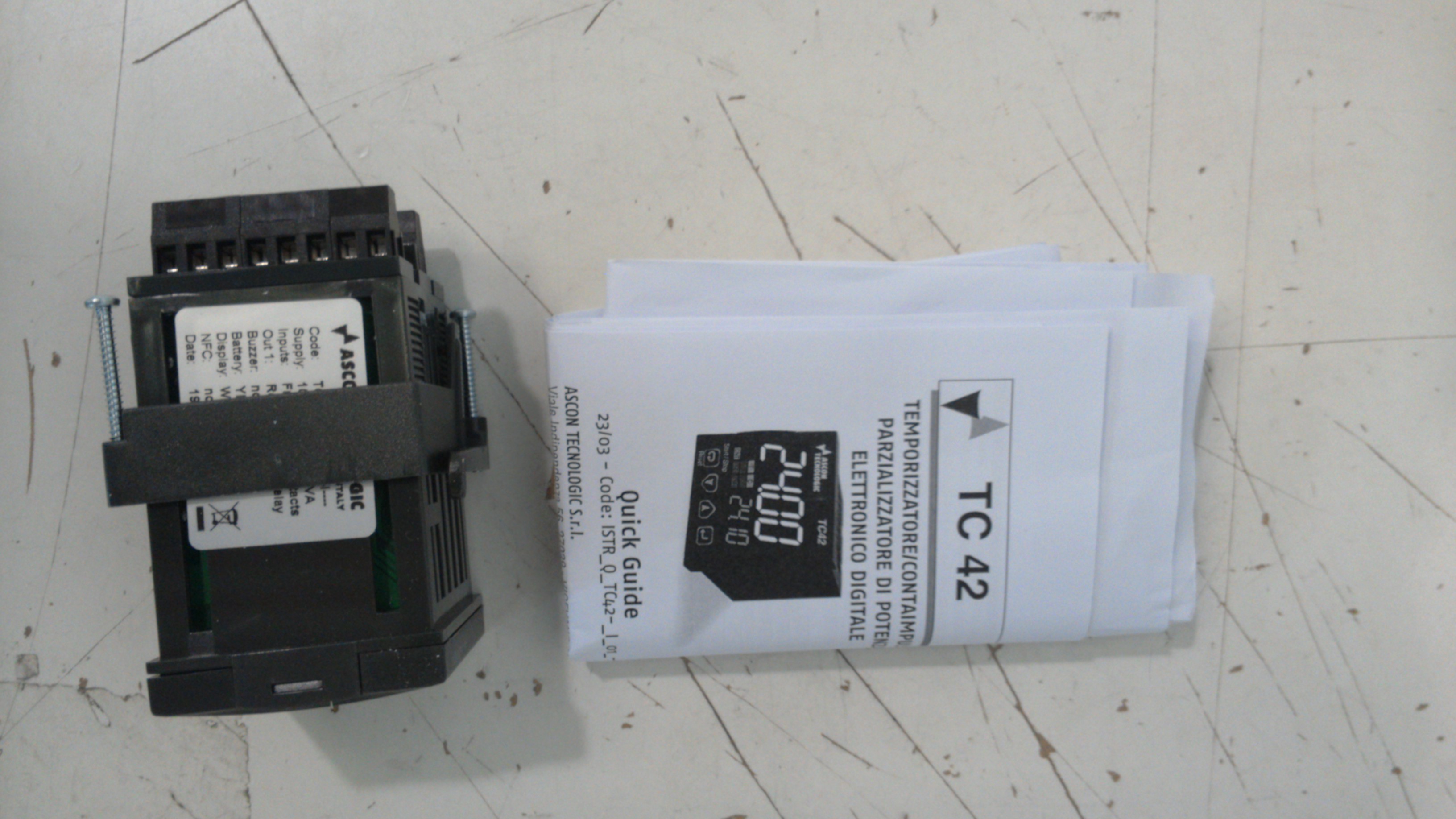 TC42-HLR—B