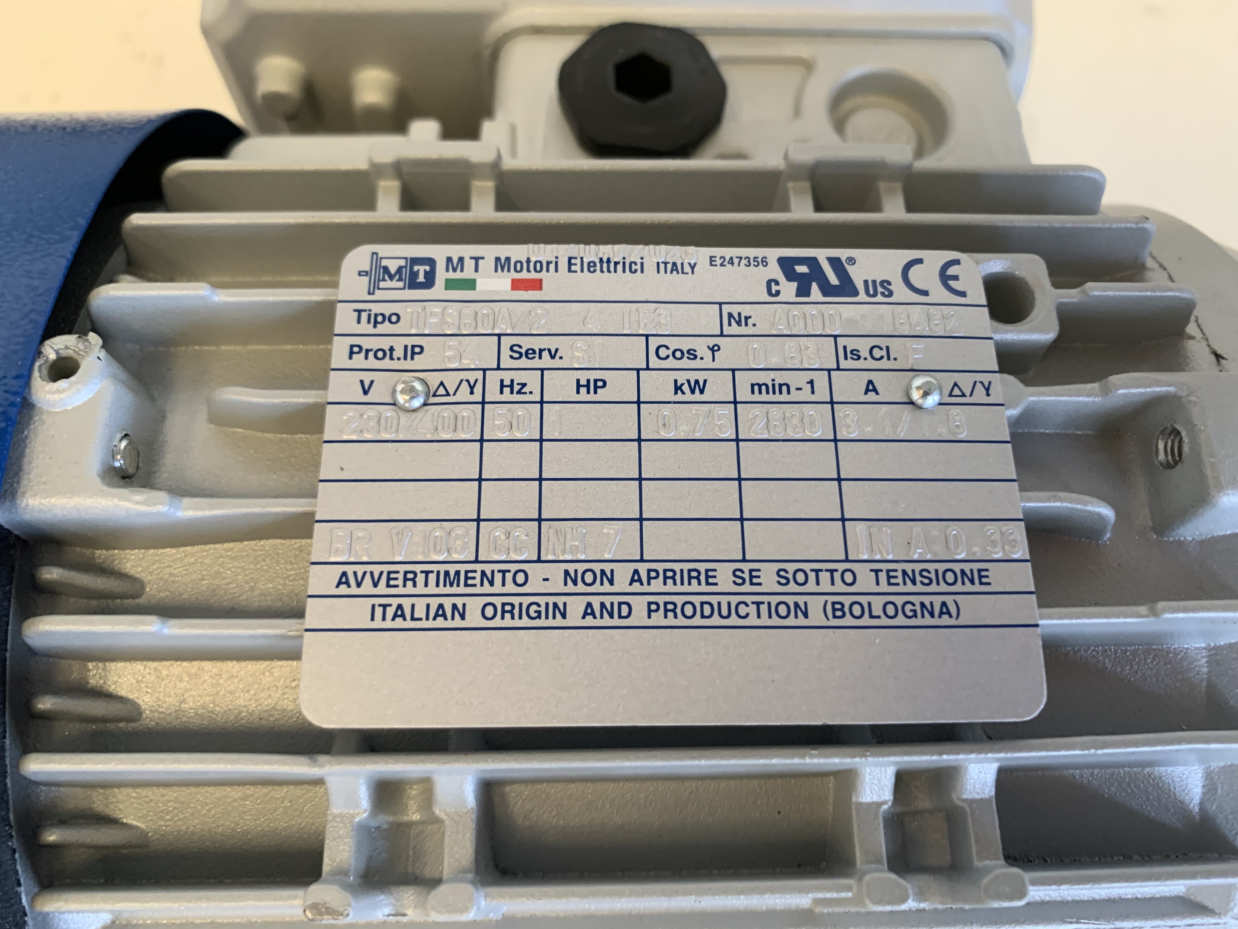 TFS 80 KW075/2 B14 230-400/50 IE3