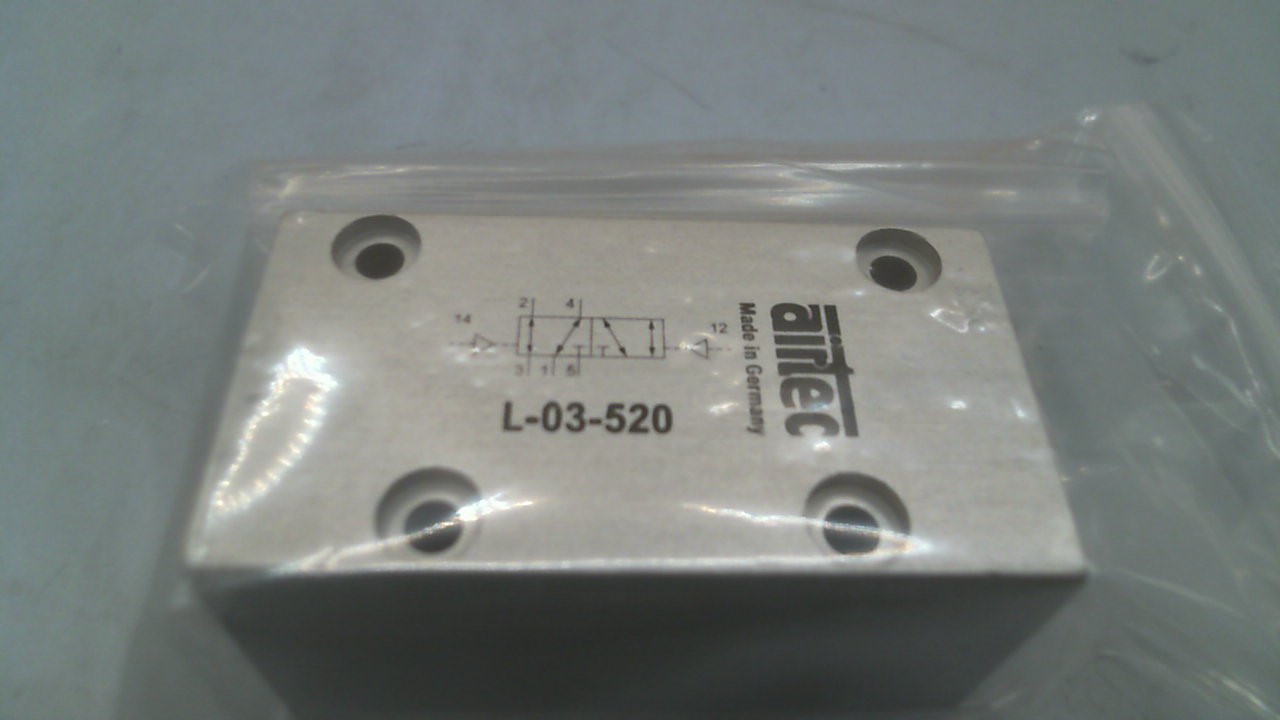 L-03-520 preview 2