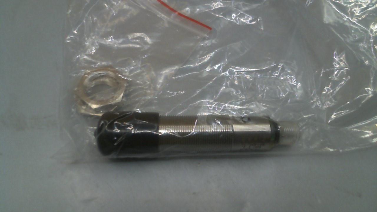 UKF420-G18-BP7L-Q12