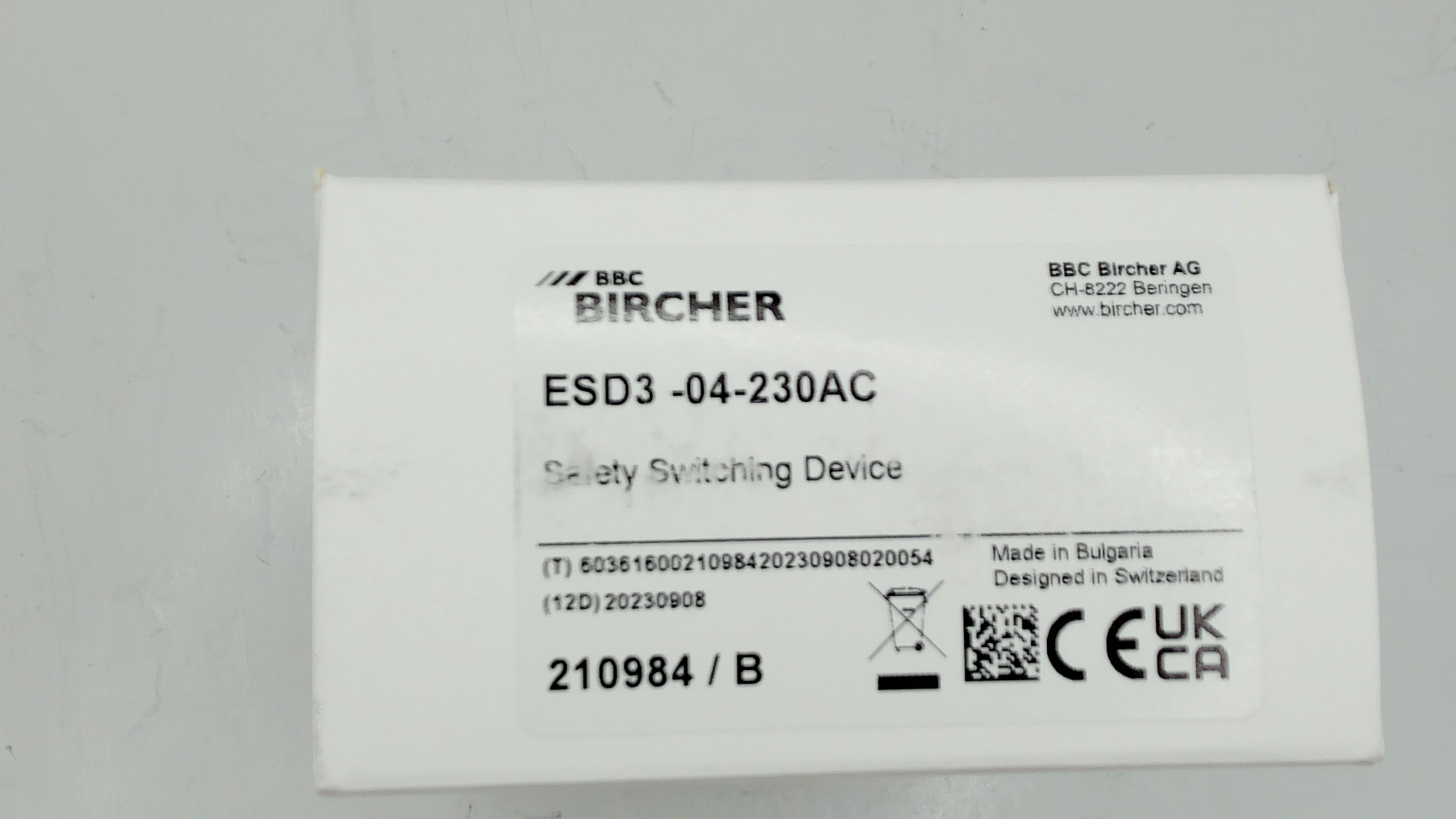 210984 / ESD3 -04-230AC