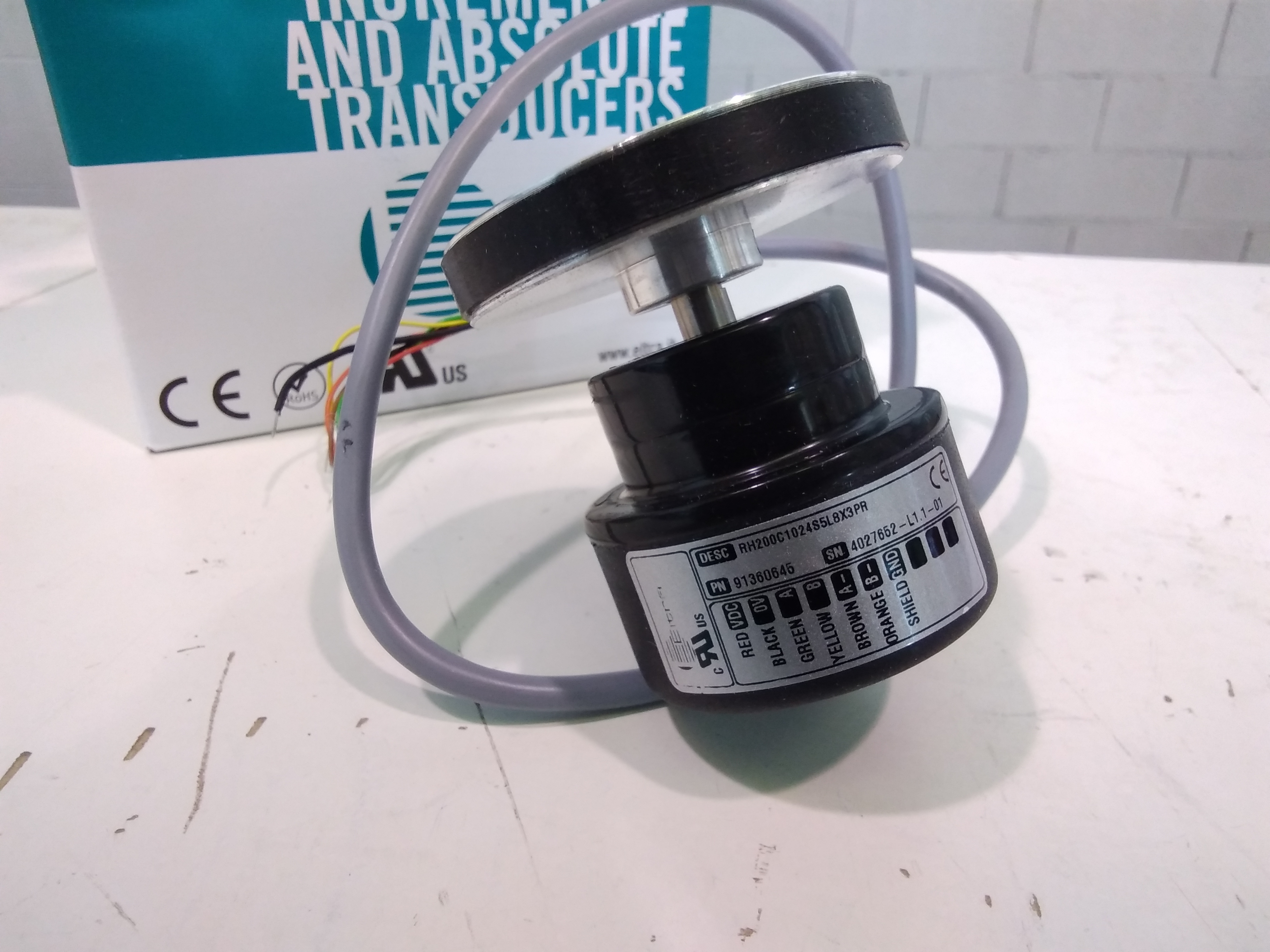 RH200C.1024S5L 8X3PR