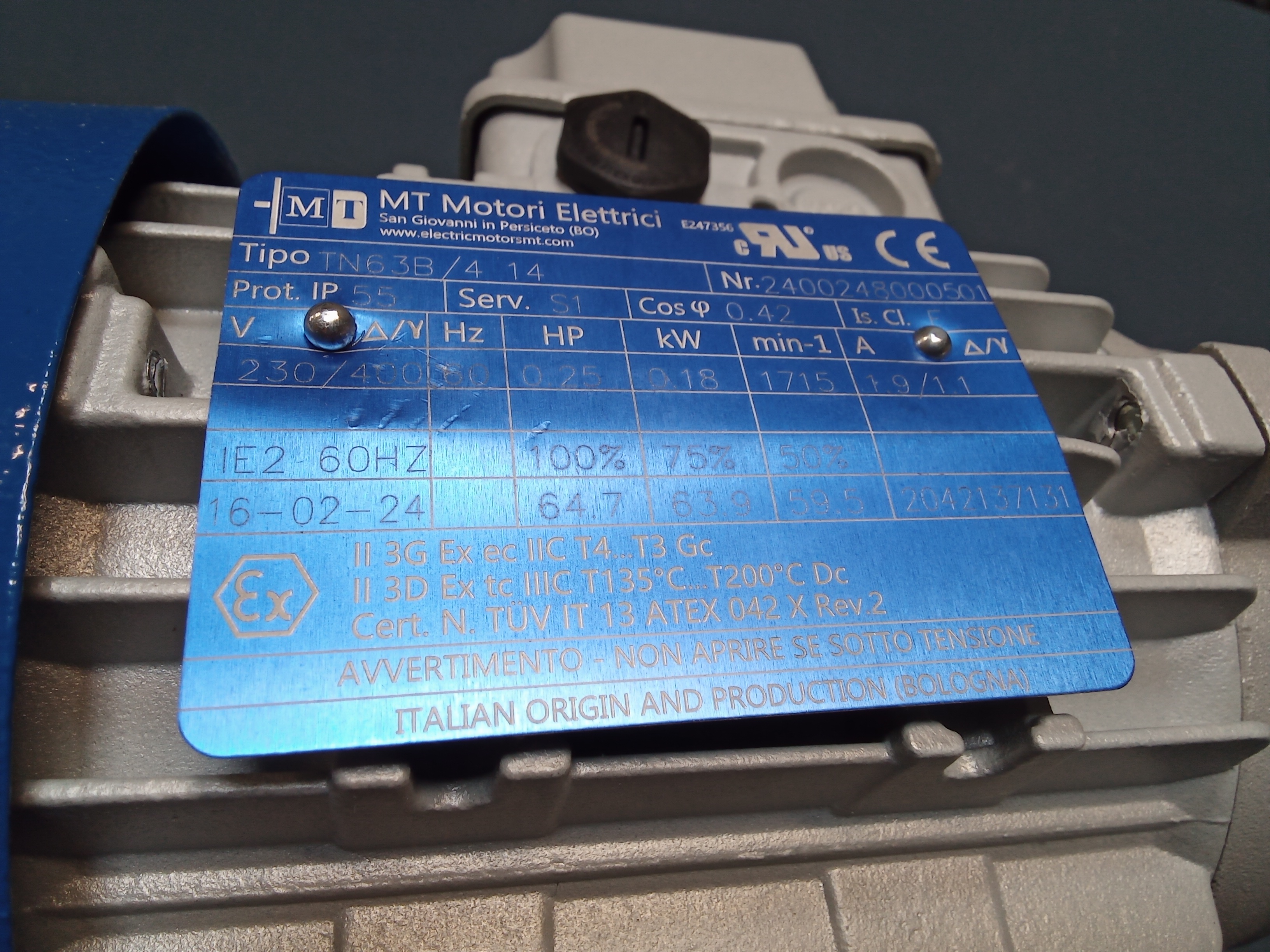 TN 63 KW018/4 B14