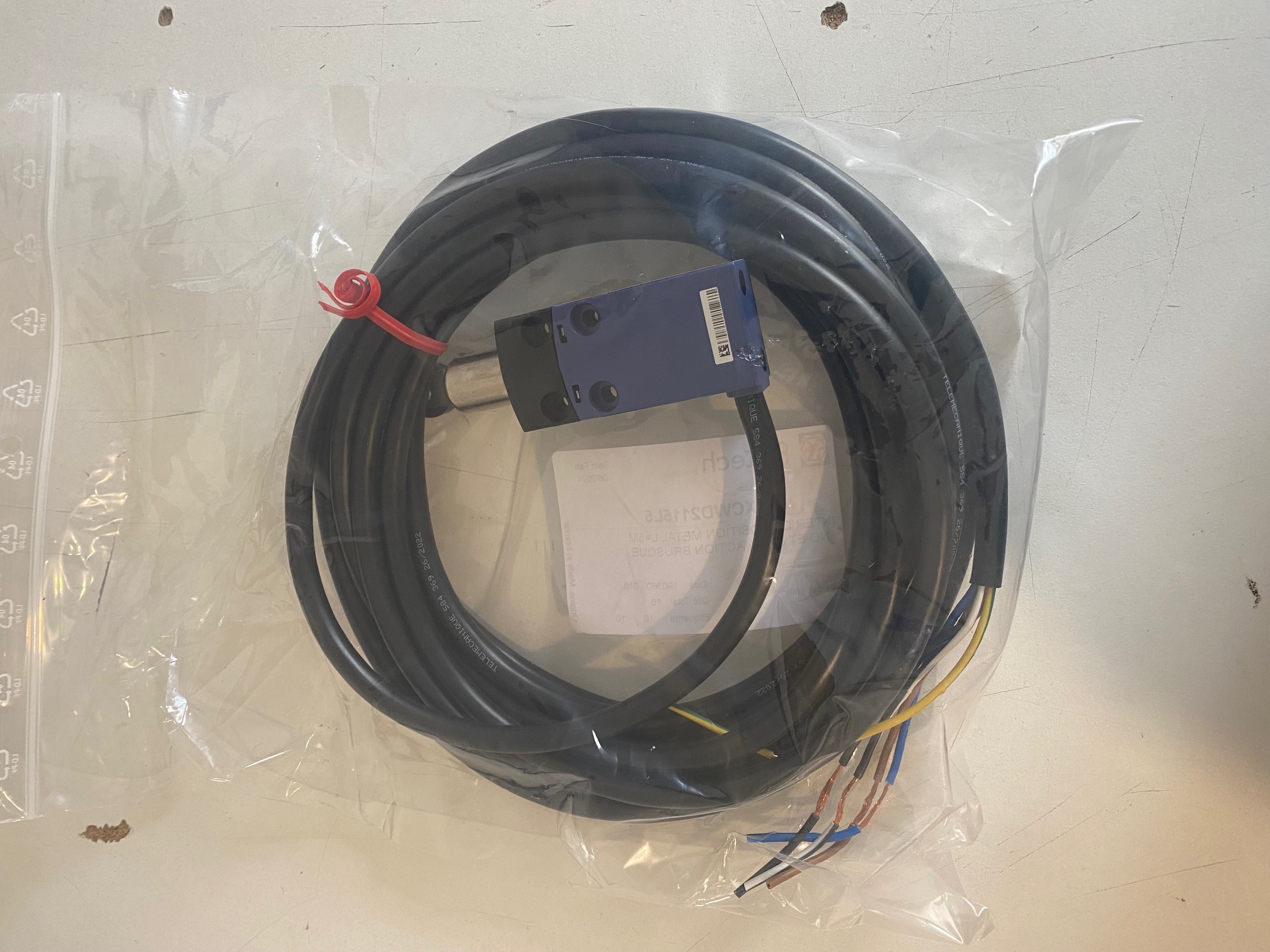 XCWD2115L5 preview 2