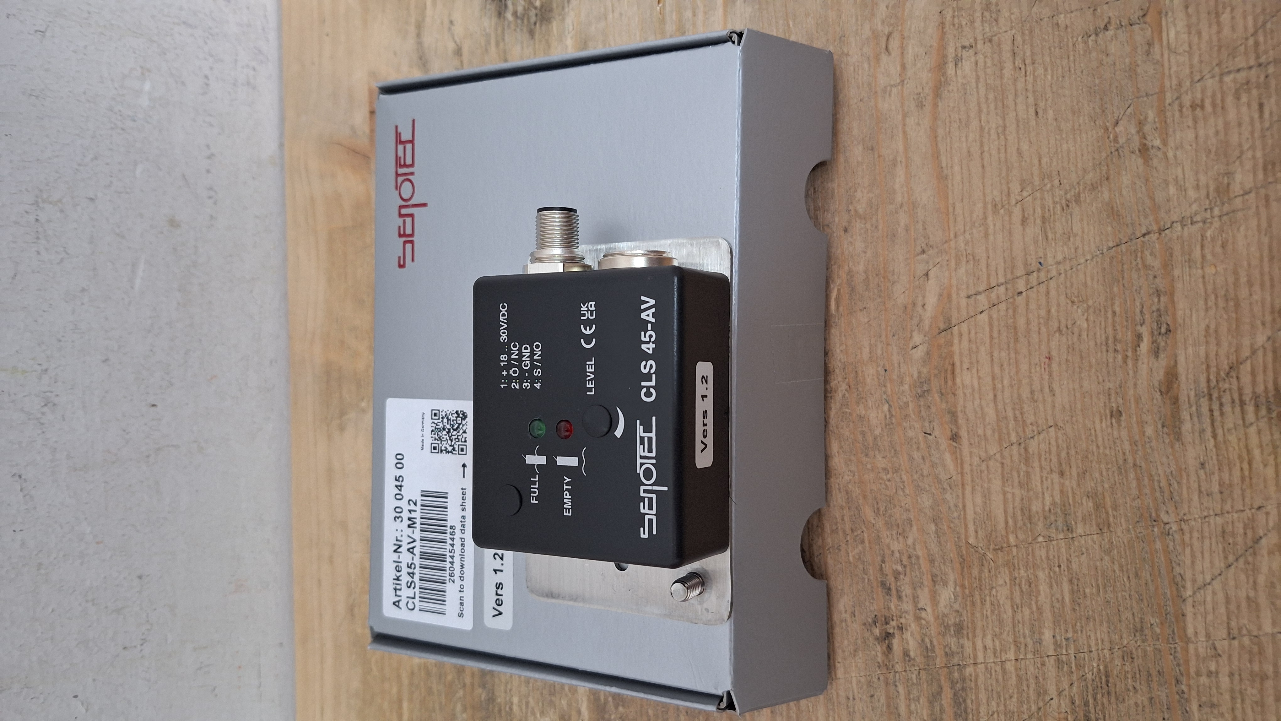 30 045 00 / CLS 45-AV-M12