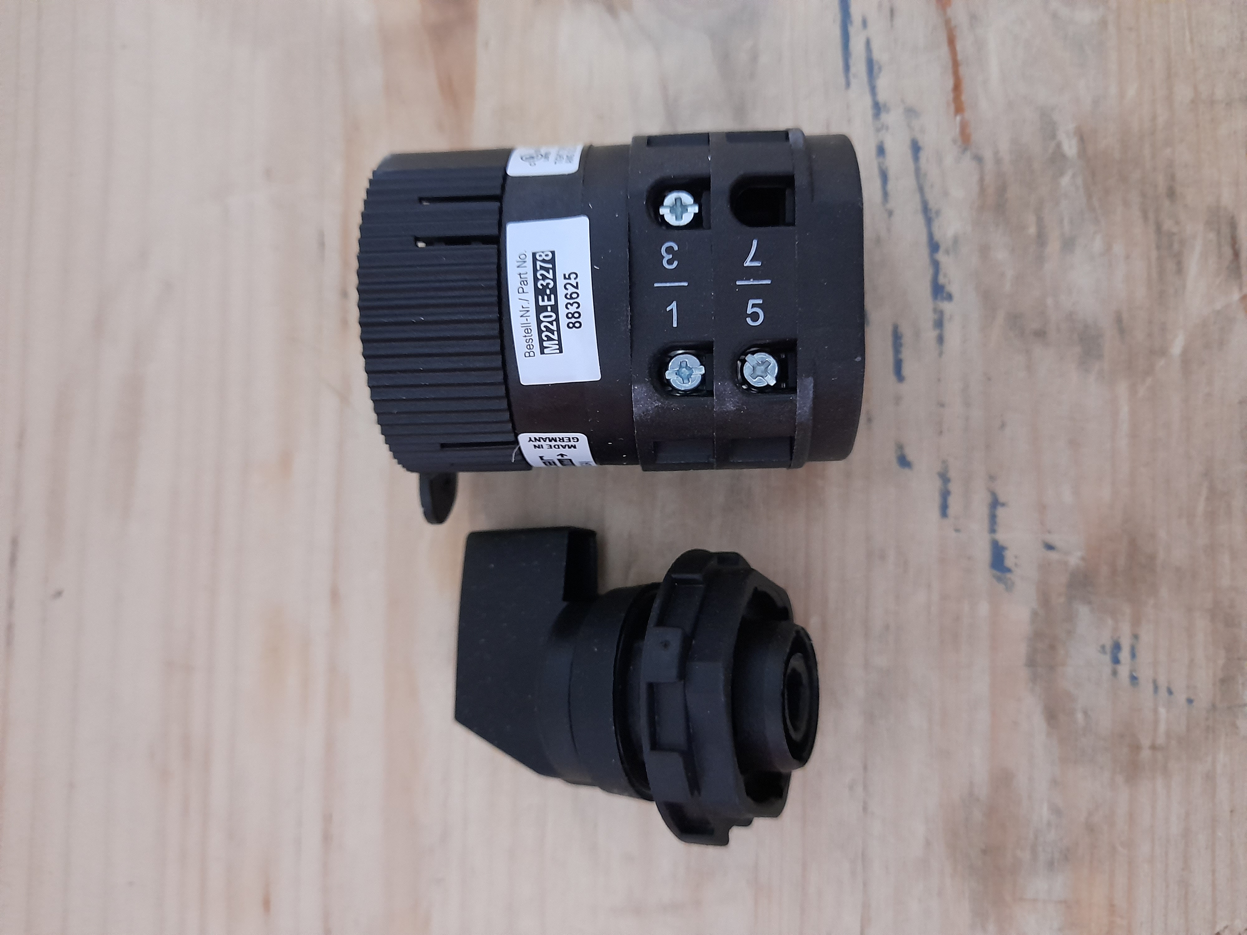 M220-E-3278 preview 2