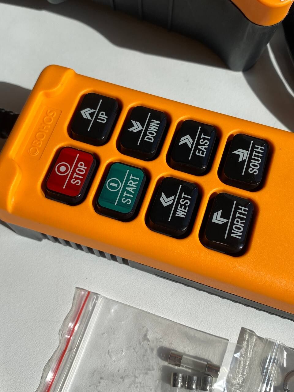 HS-8D6 380V preview 2