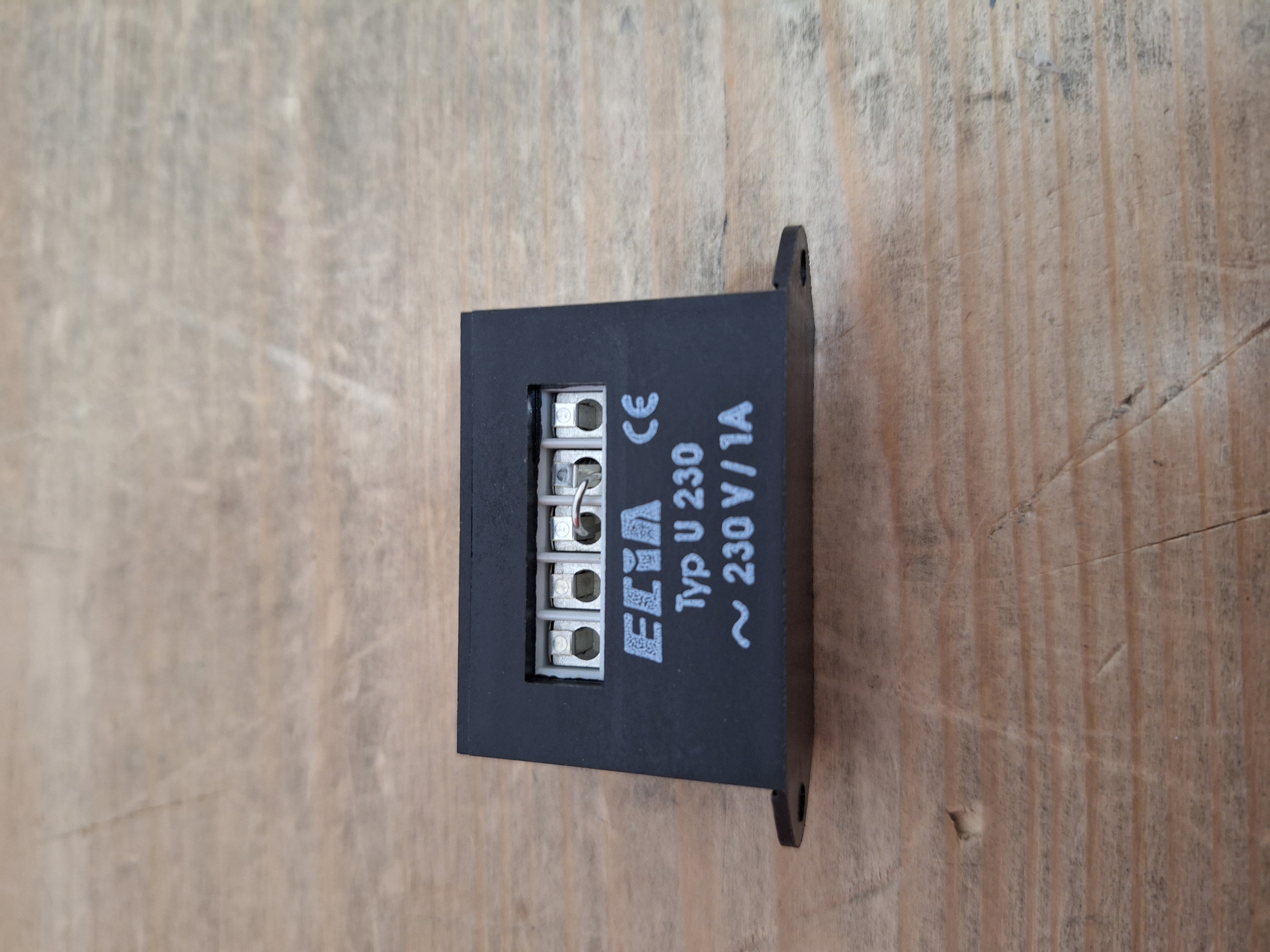 Typ U230 (230V/1A)
