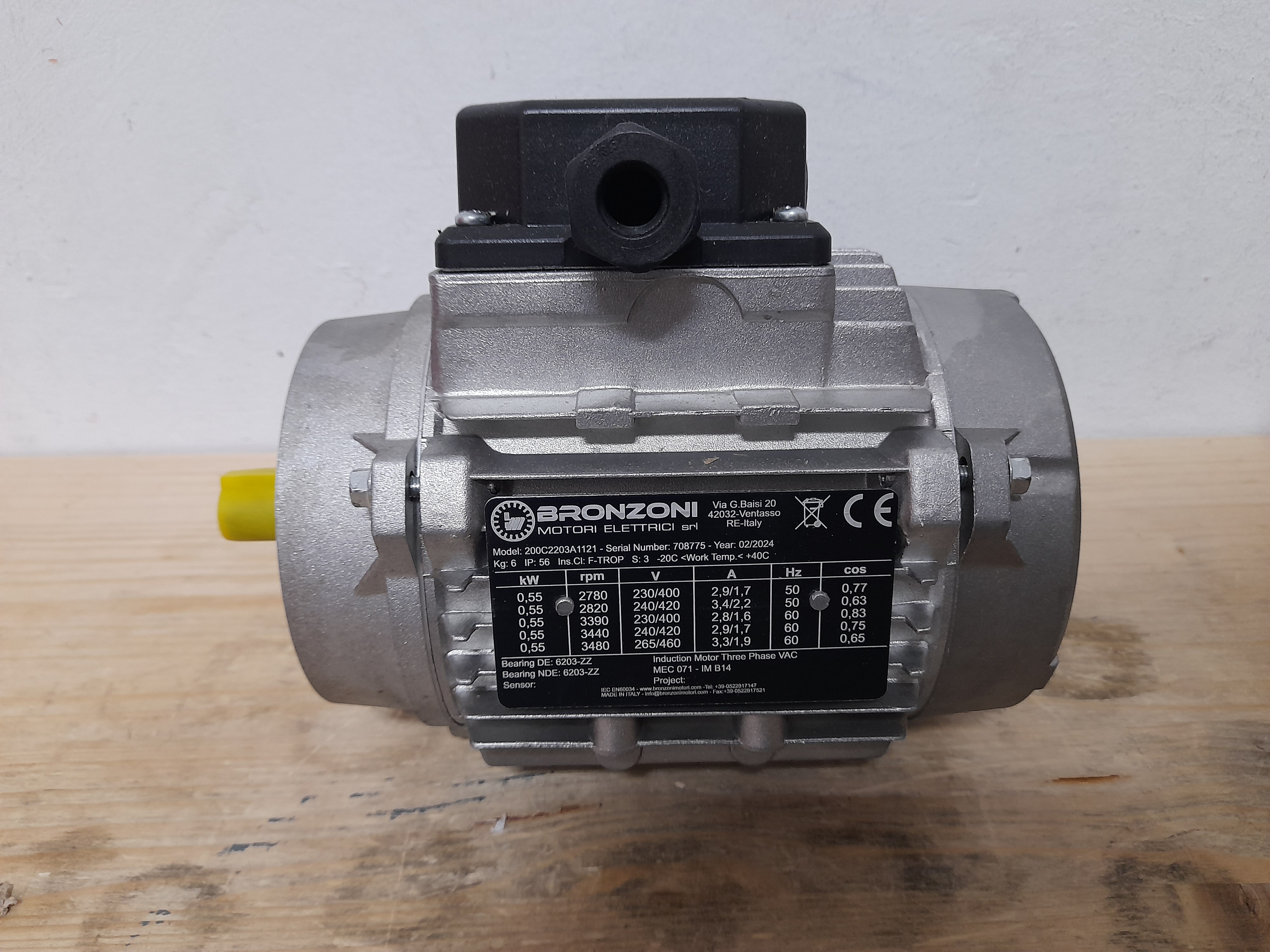 200C2203A1121 preview 3