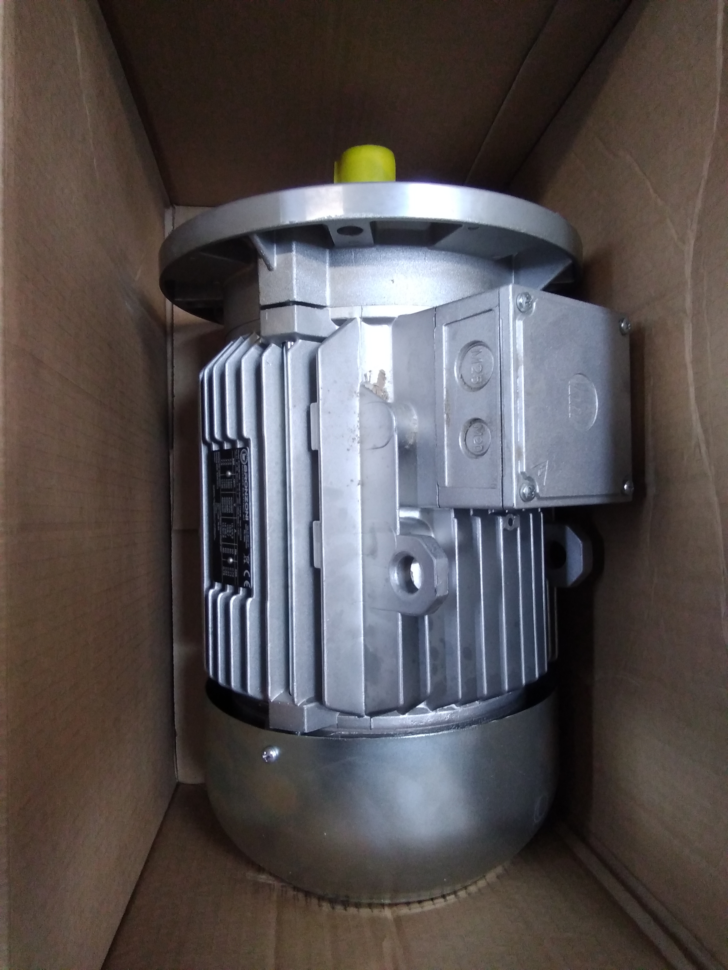 R1083B1100 preview 2