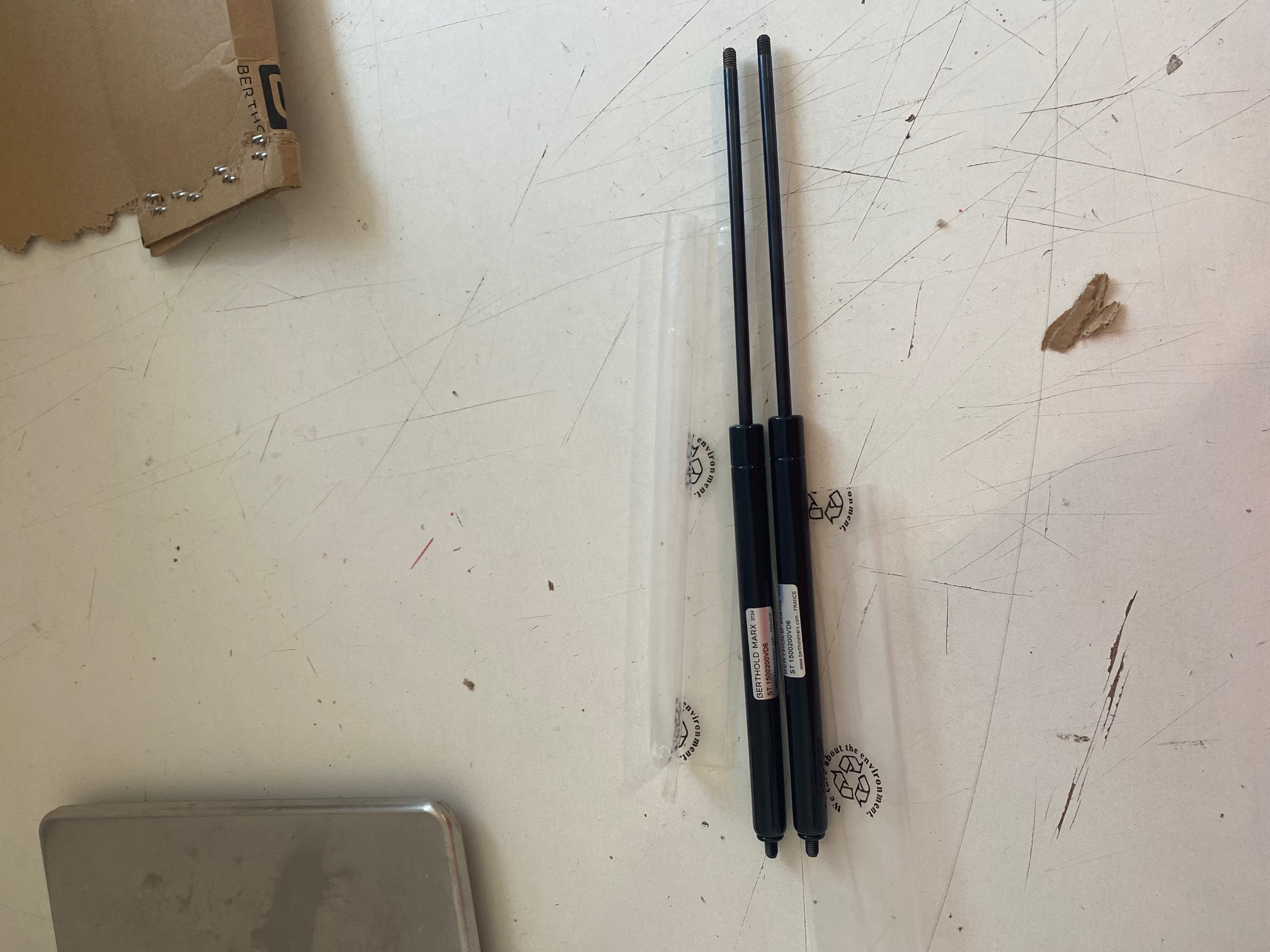 ST 1500200VD6 preview 3