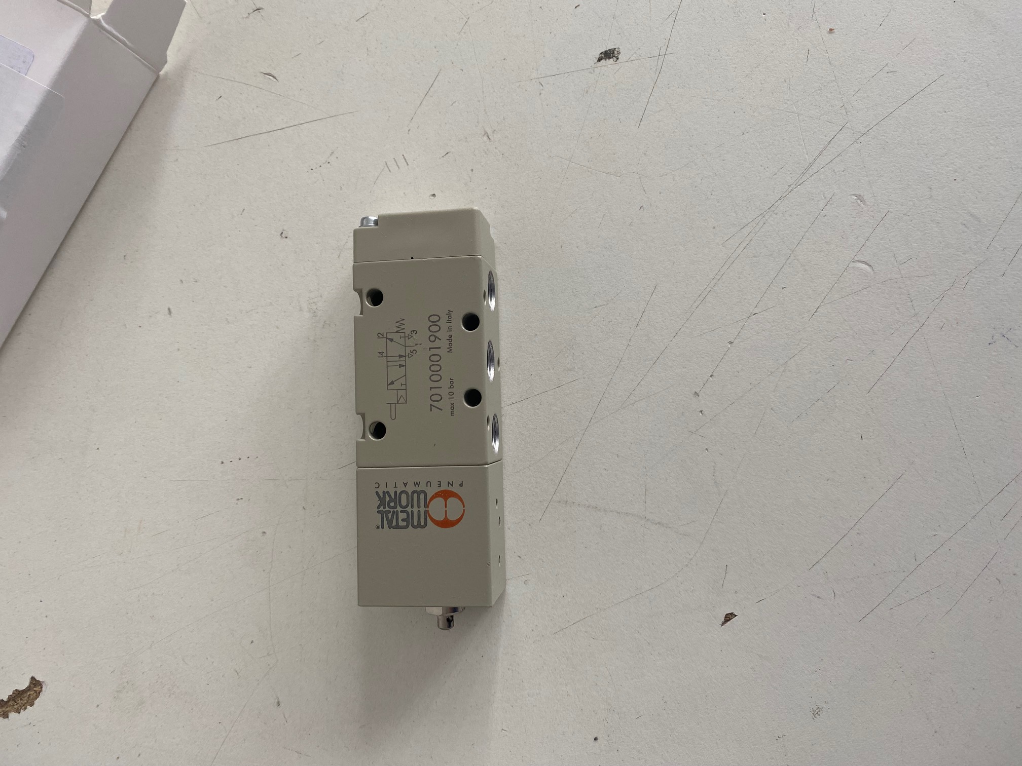 7010001900