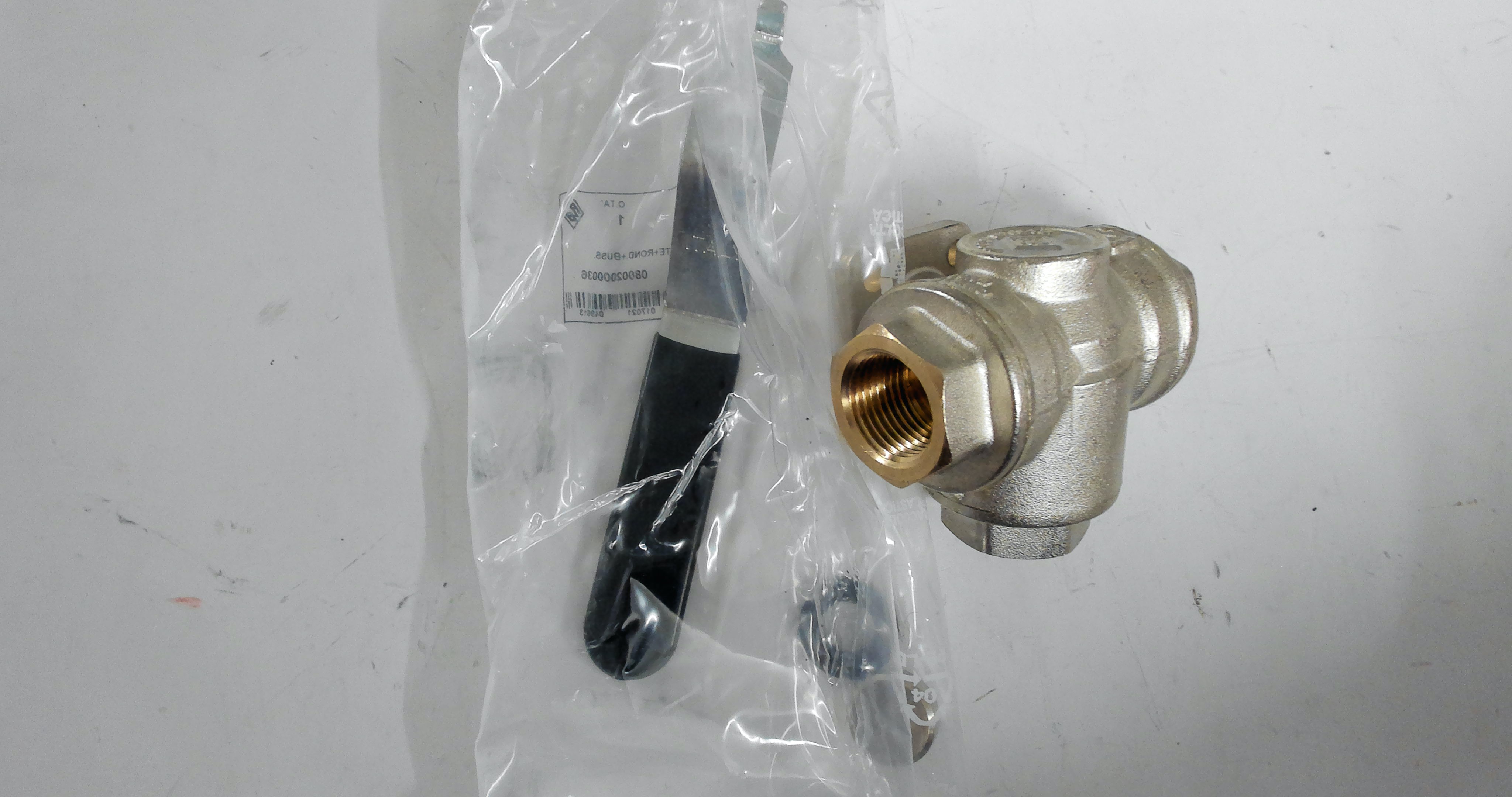 3500 ½“