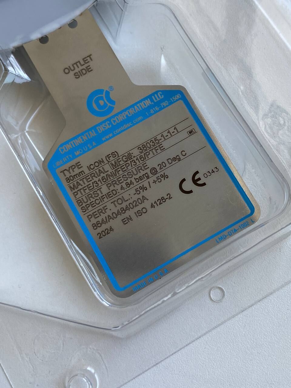 864/A0484020A preview 3