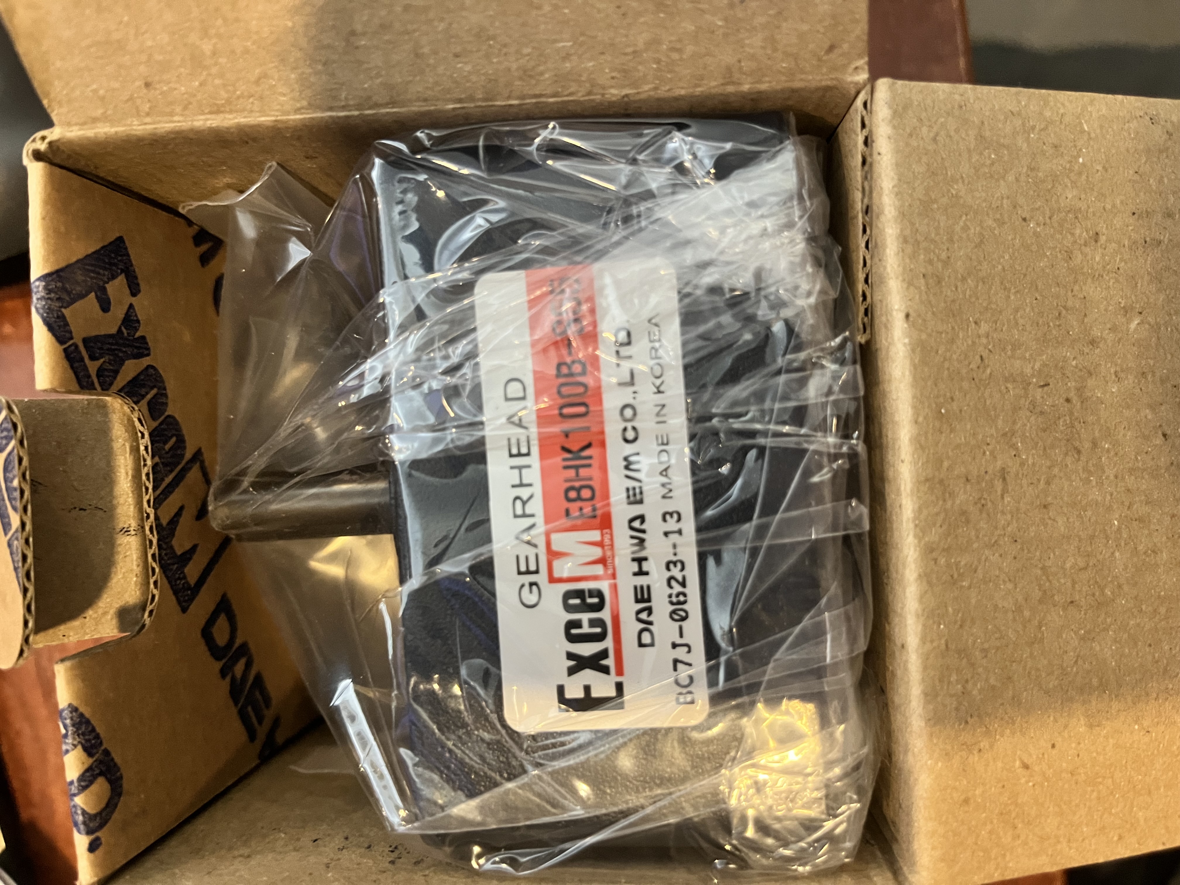 E8HK 100B-S55