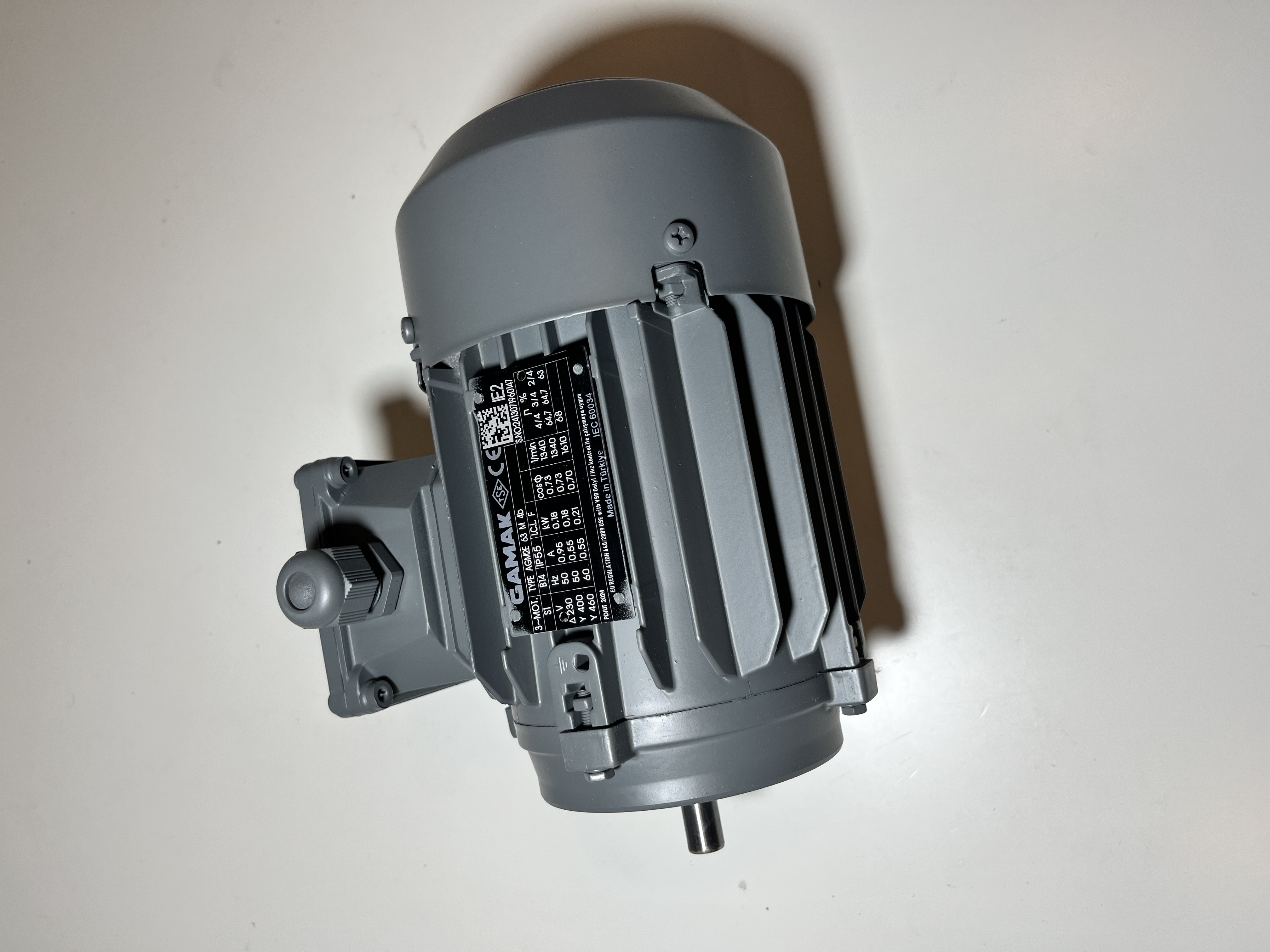 AGM2E 63 M 4b B14
