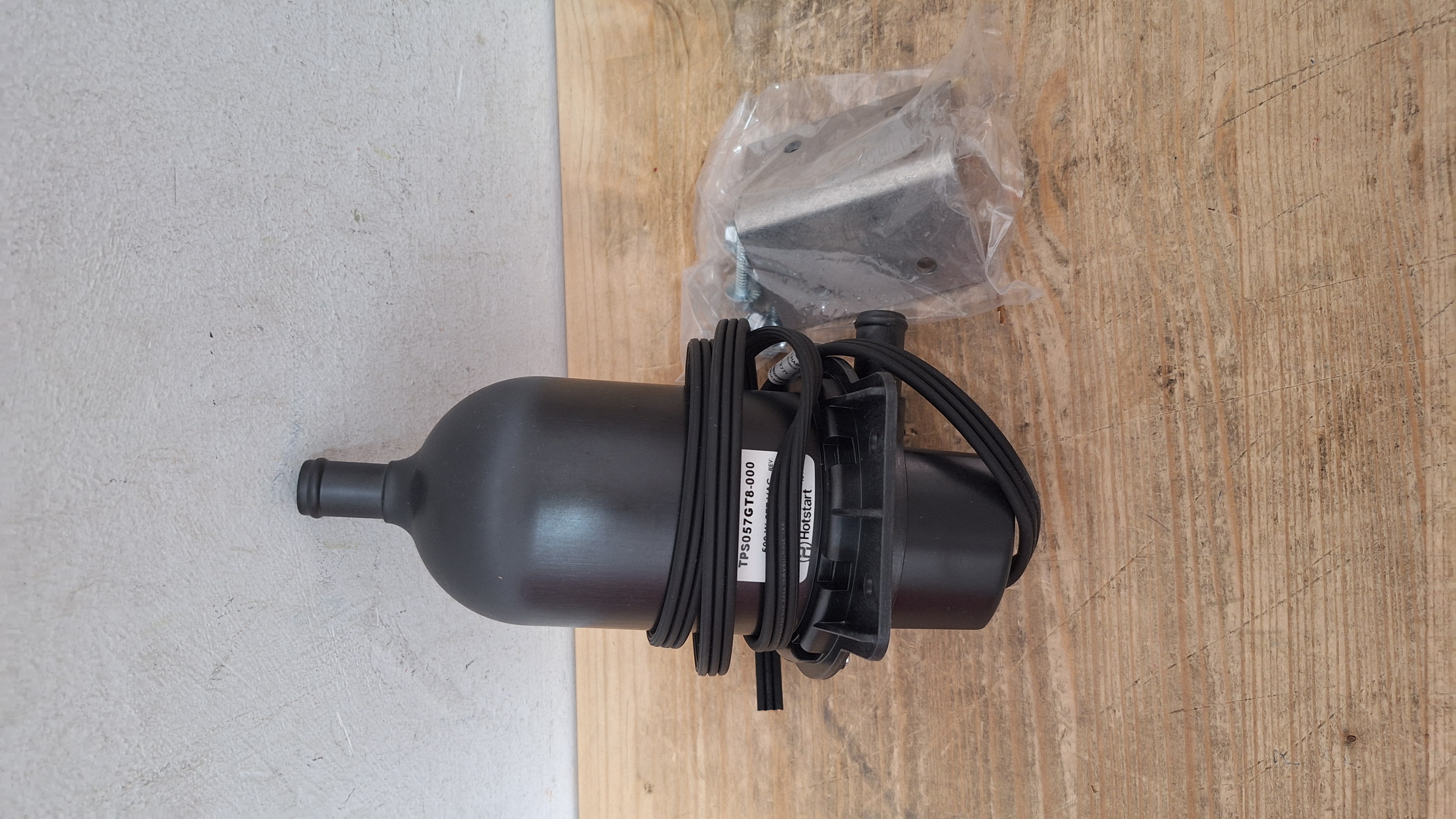 TPS057GT8-000
