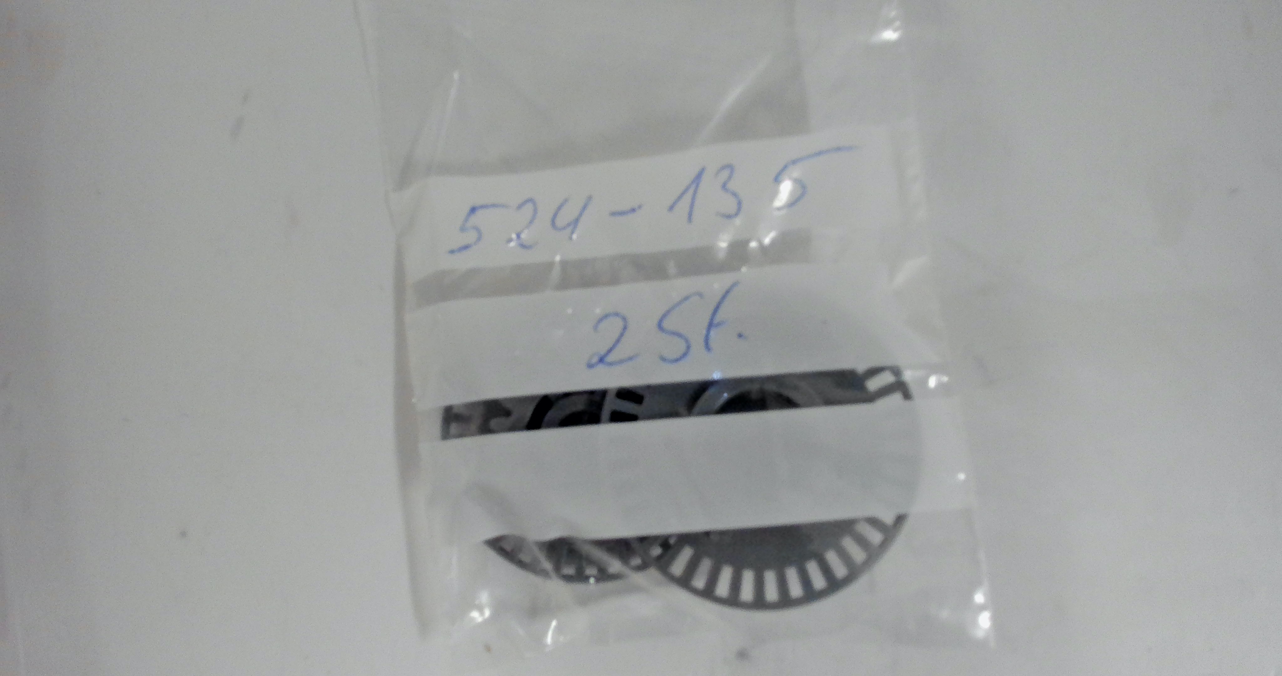 524-135