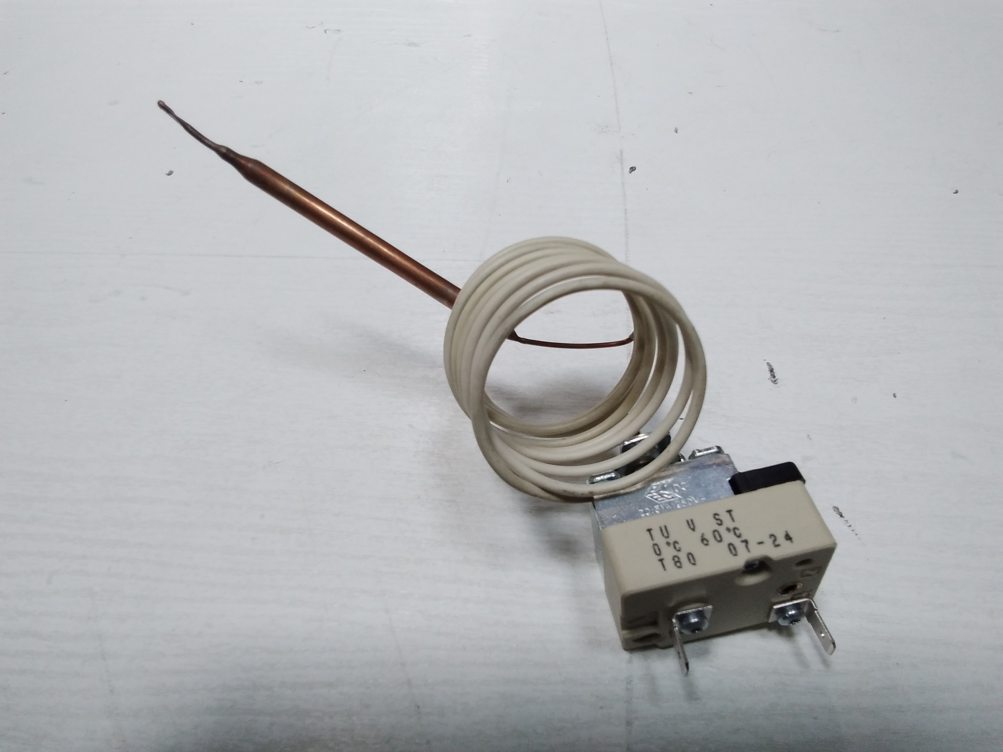 TU V ST 0-60°C Cap. 1500 PVC