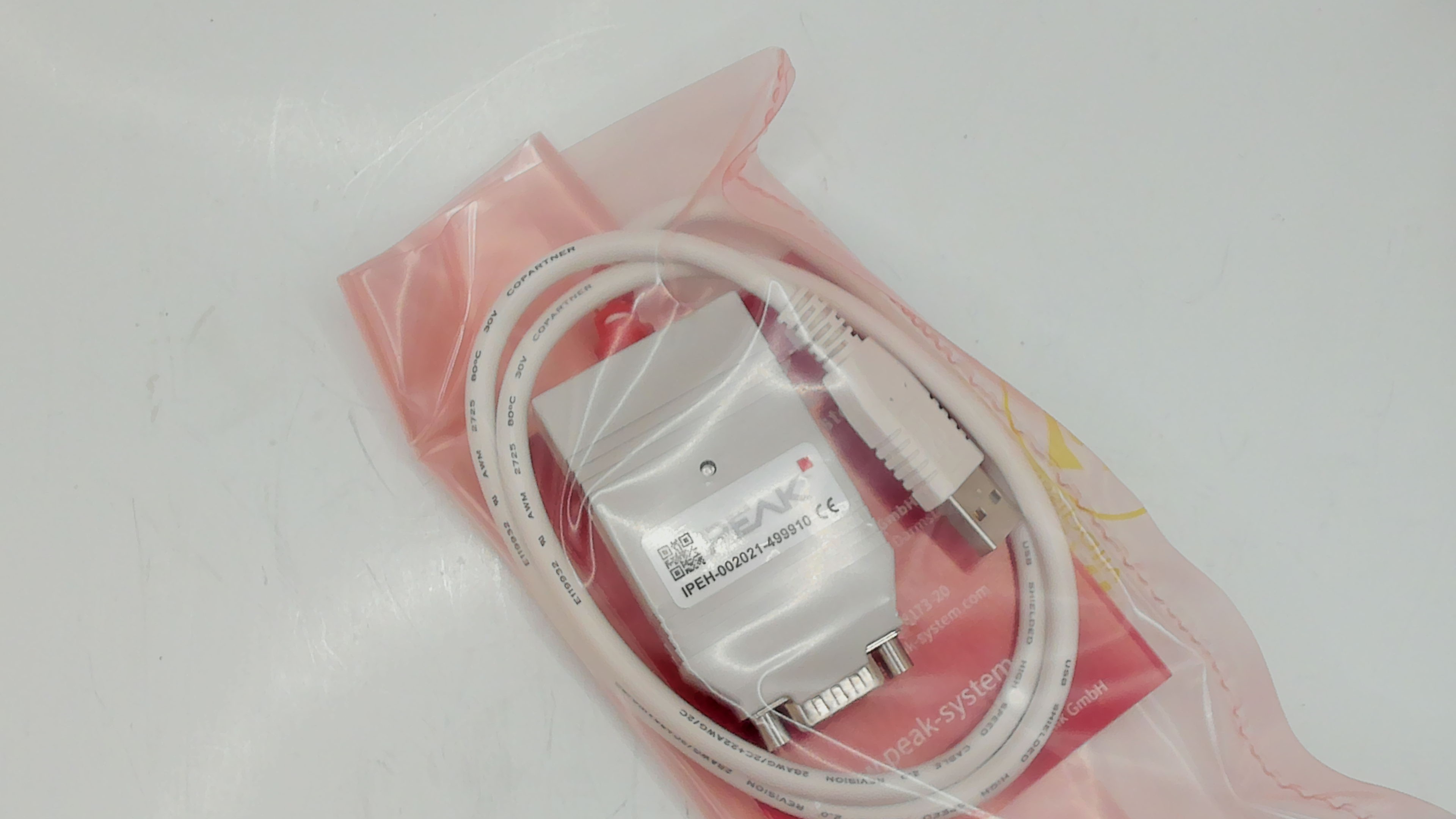 IPEH-002021 / PCAN-USB adapter