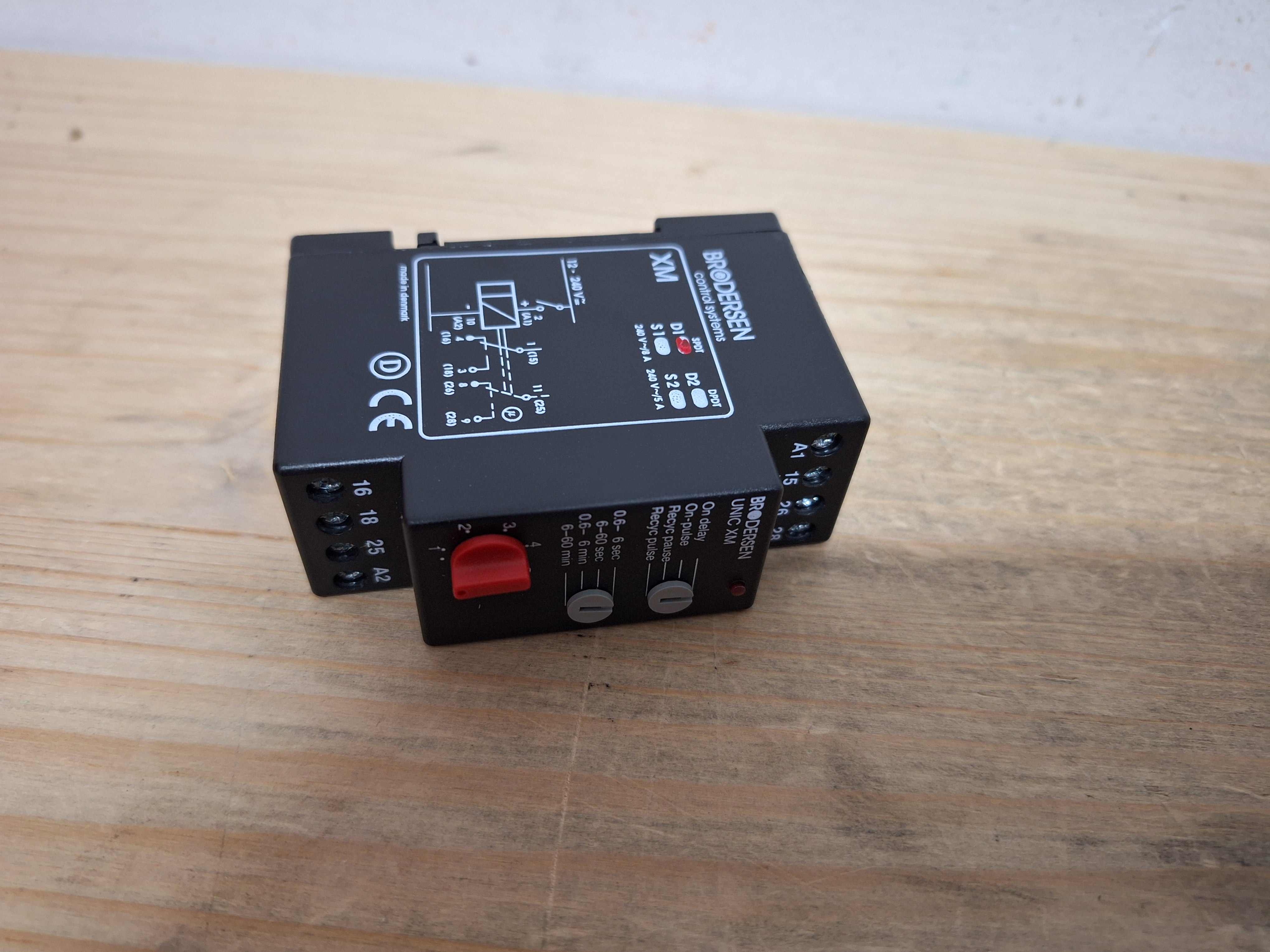 UNIC XM D1 preview 4