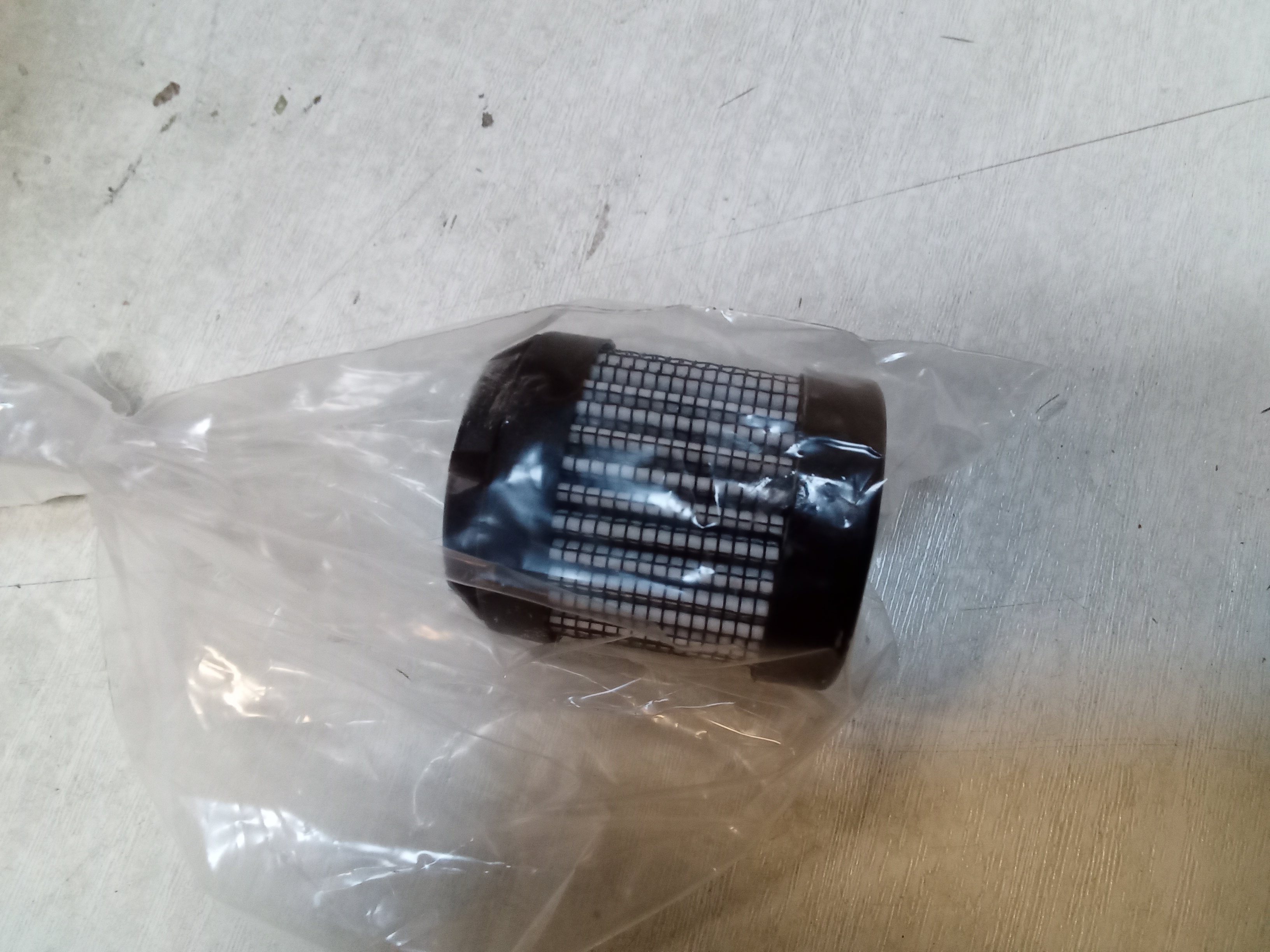 8HP0111A25AHP01               HP­011­1­A25­A­H­P01