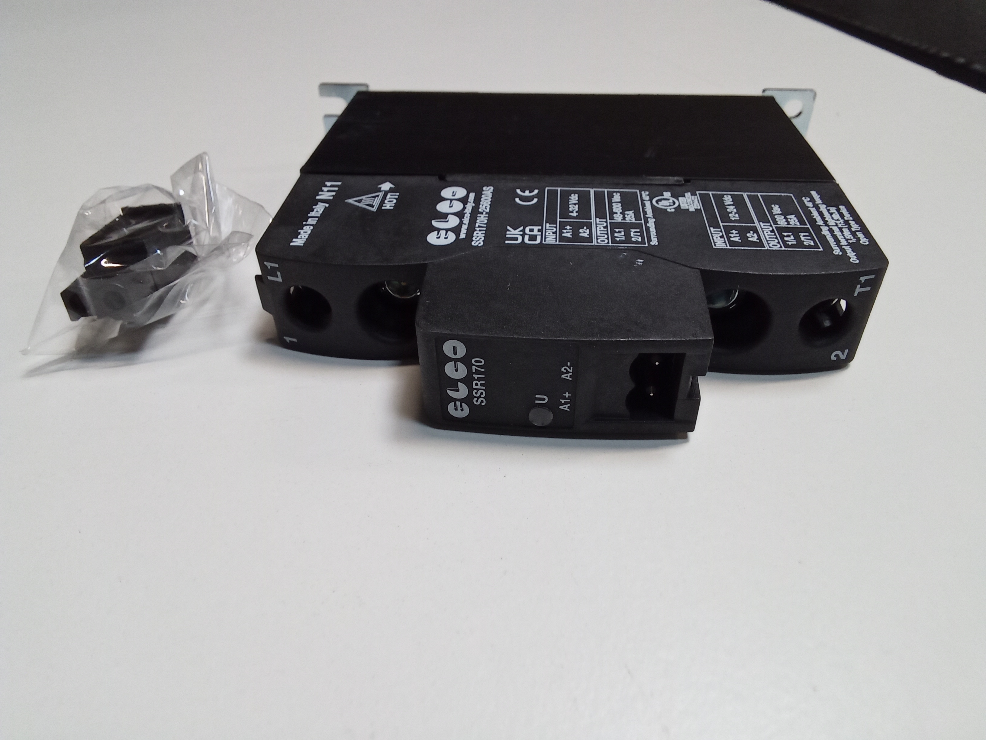 E14ELC00102/SSR170H-25600AS