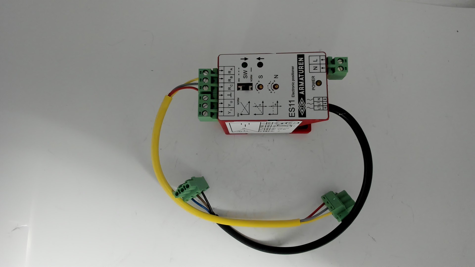 ES11