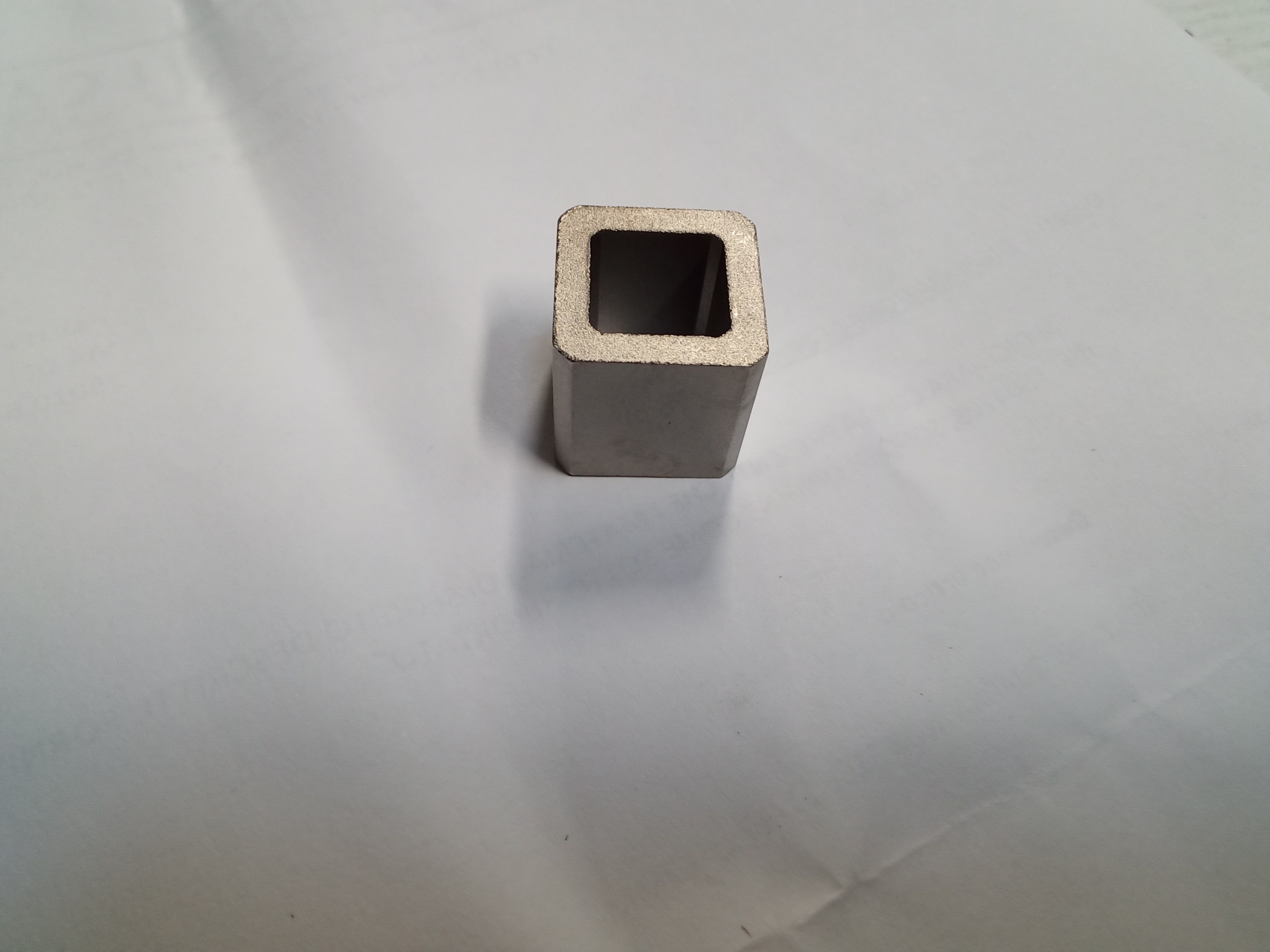 3740000005