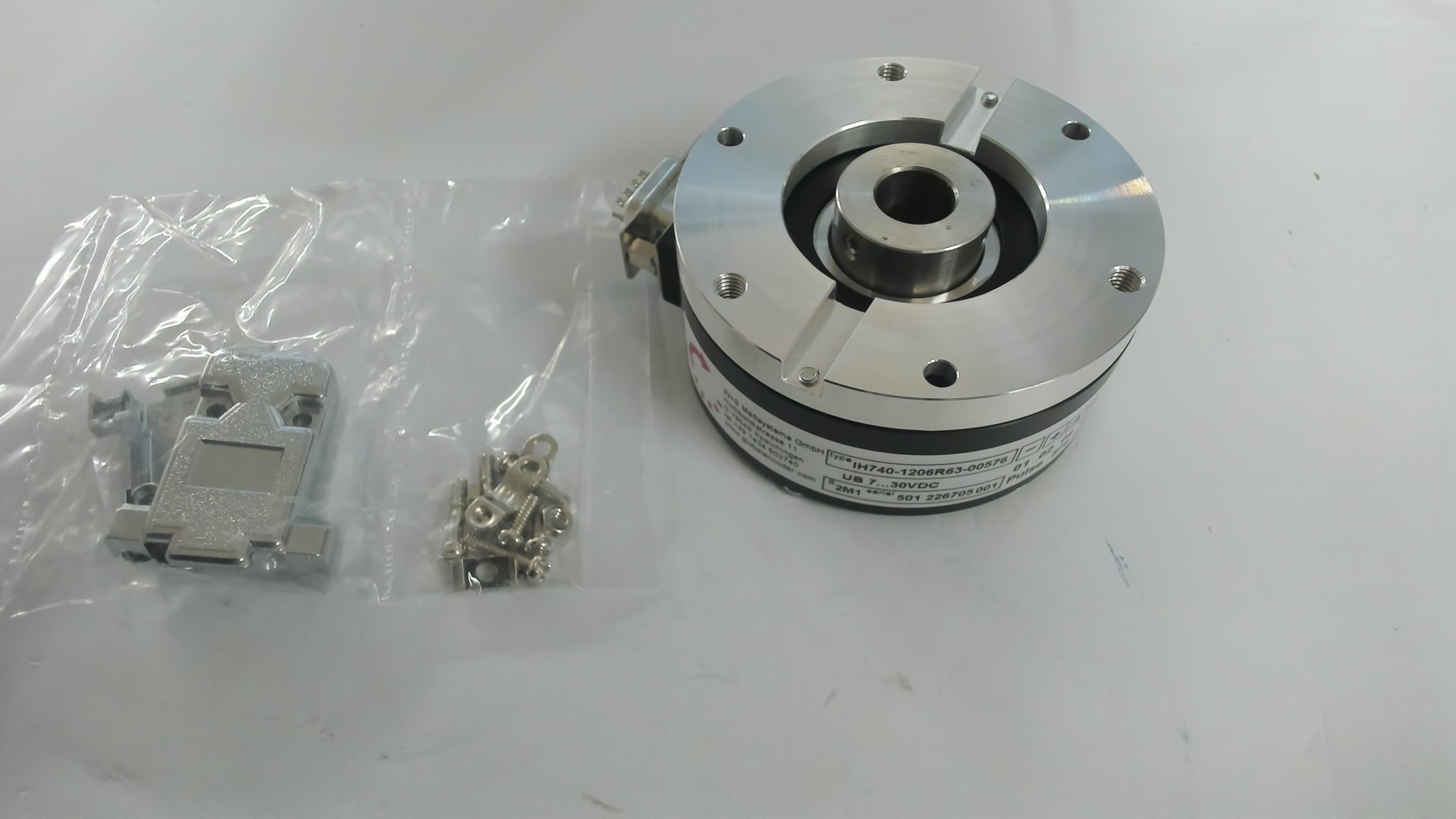 IH740.1206R63.00576.S2M1
