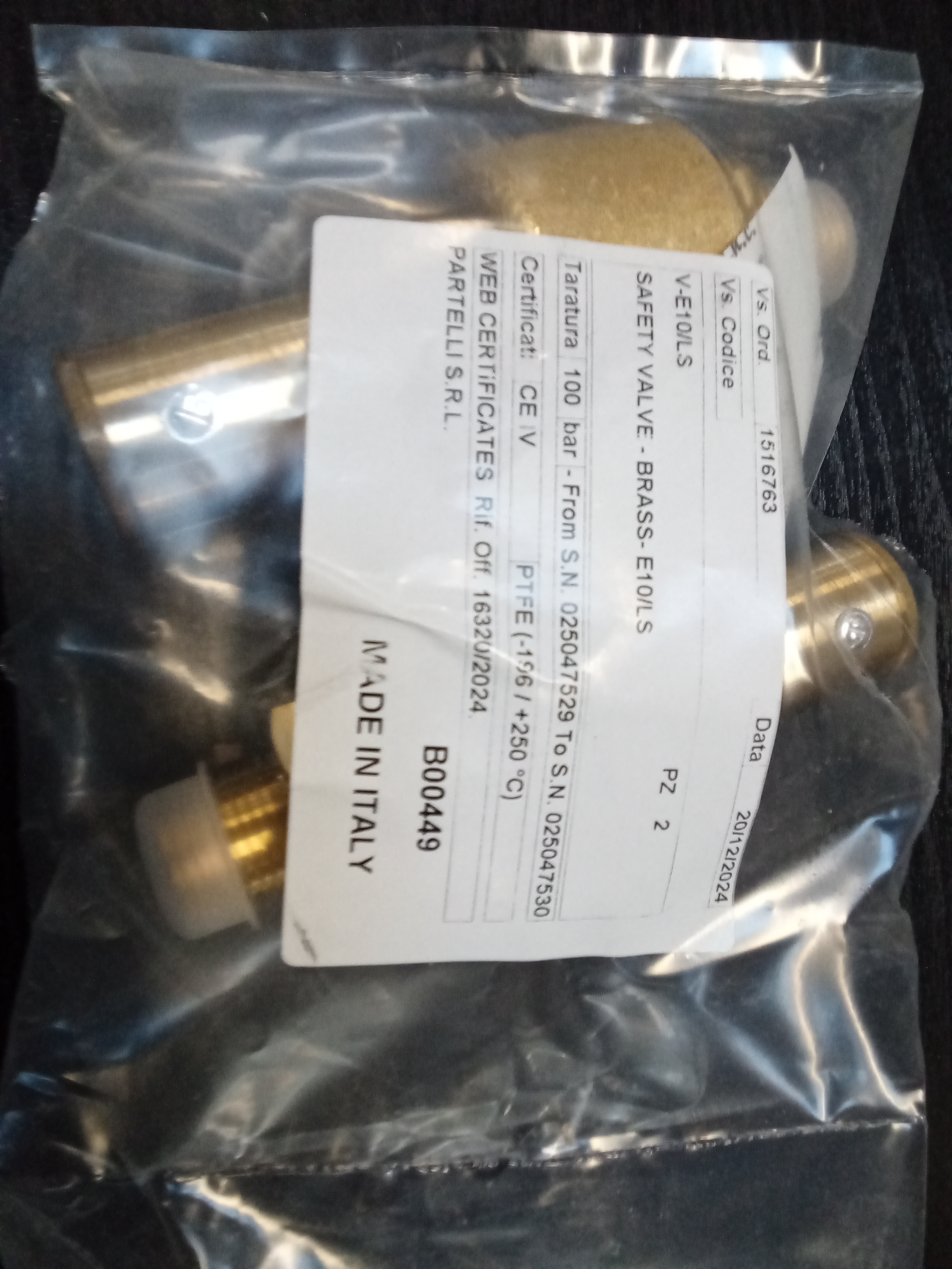 E10/LS  /019310762 preview 3