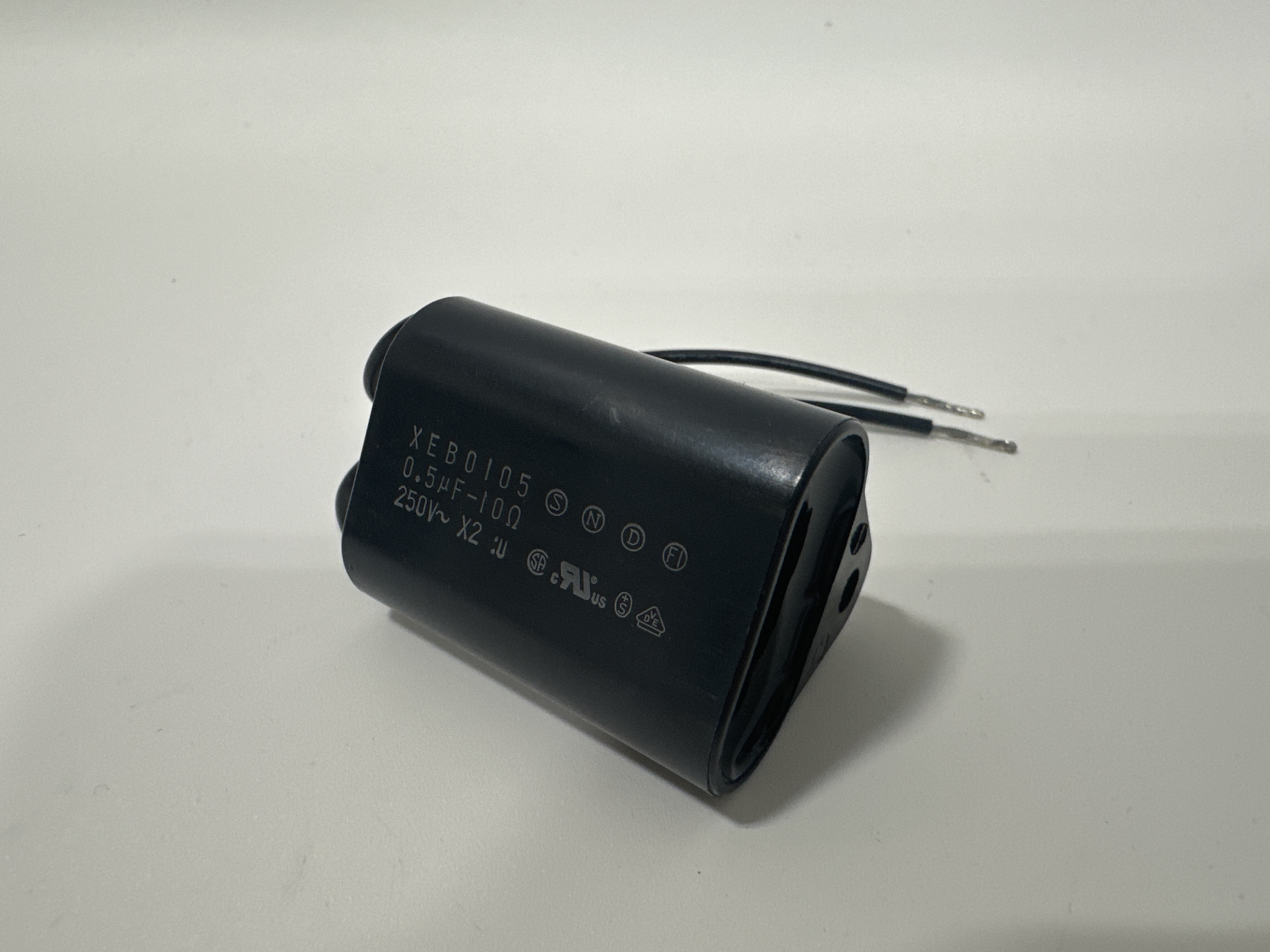 XEB0105
