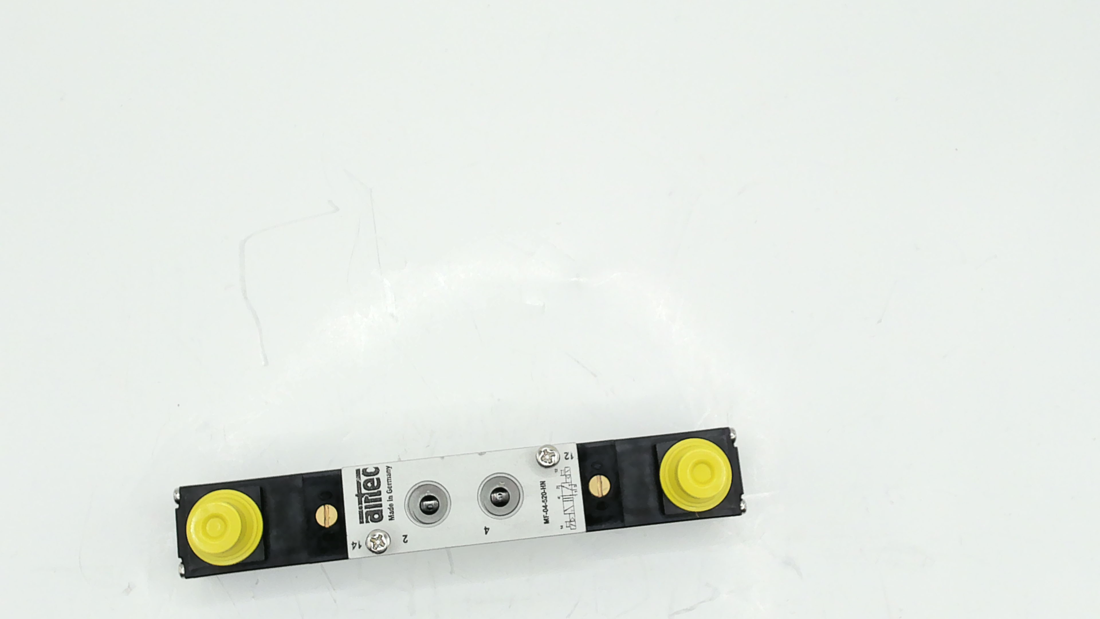 MF-04-520-HN-442