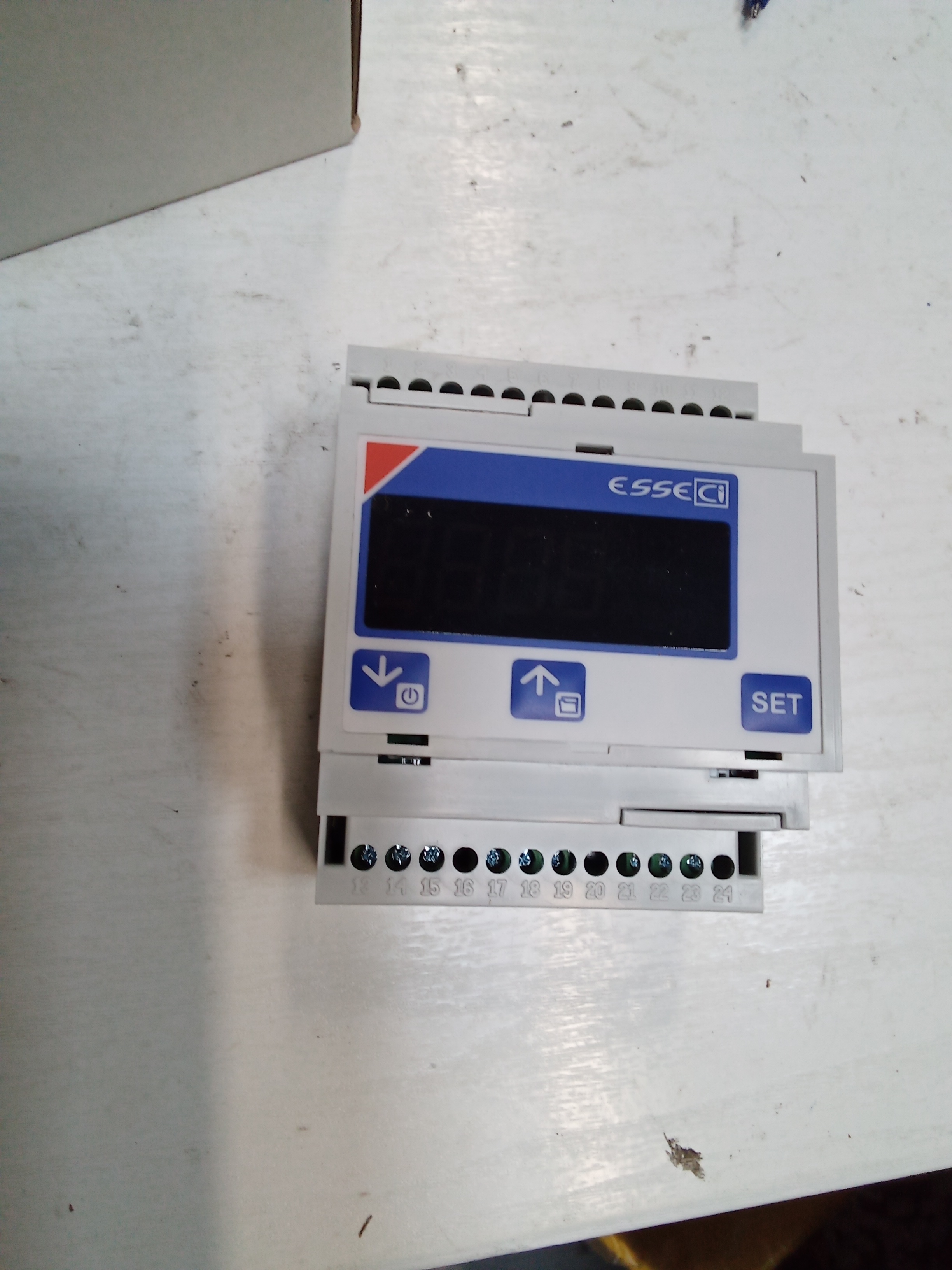 SCB524D-E1000 preview 3
