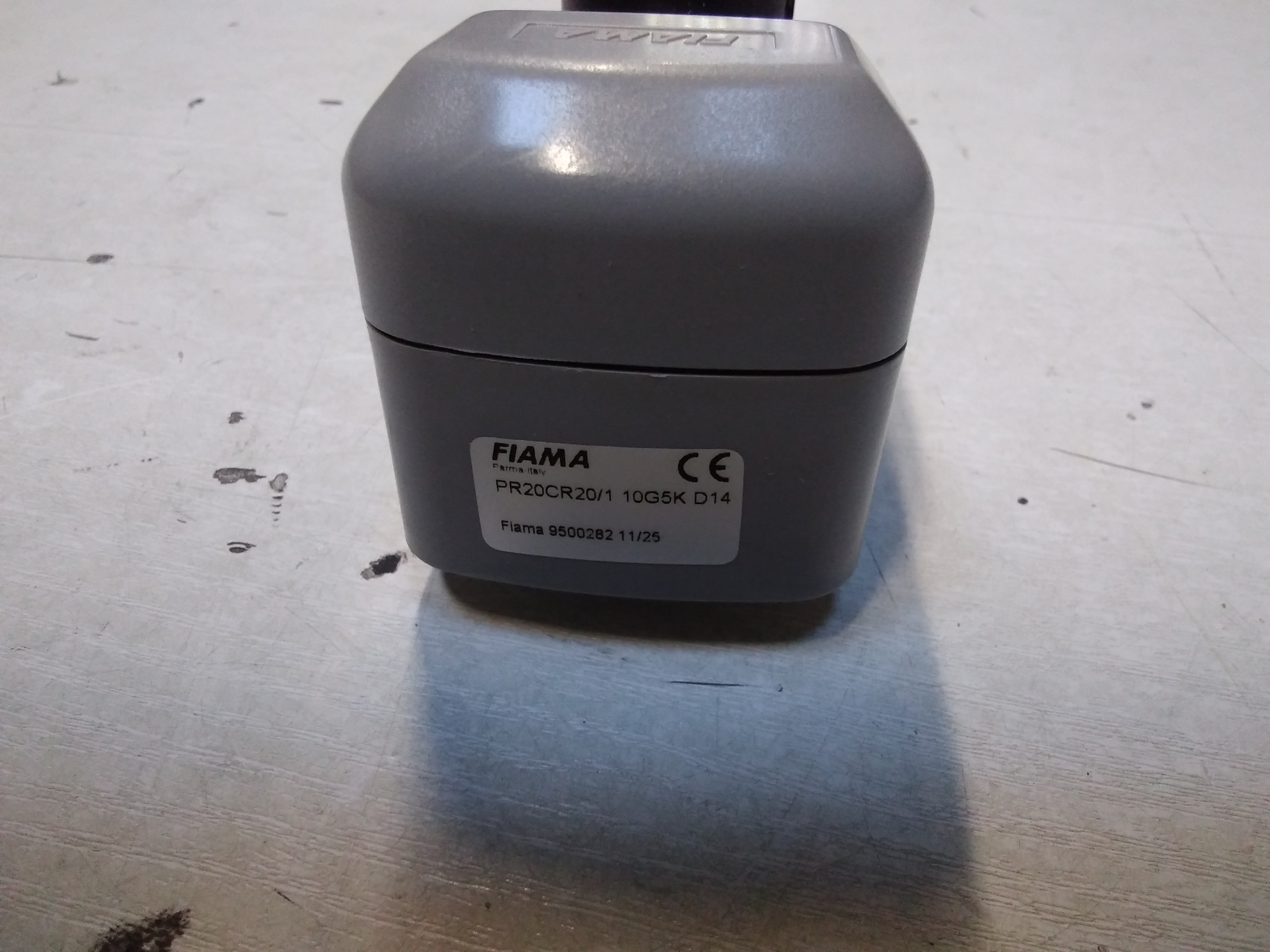 Type PR-20C-20-10W-5K-100NF