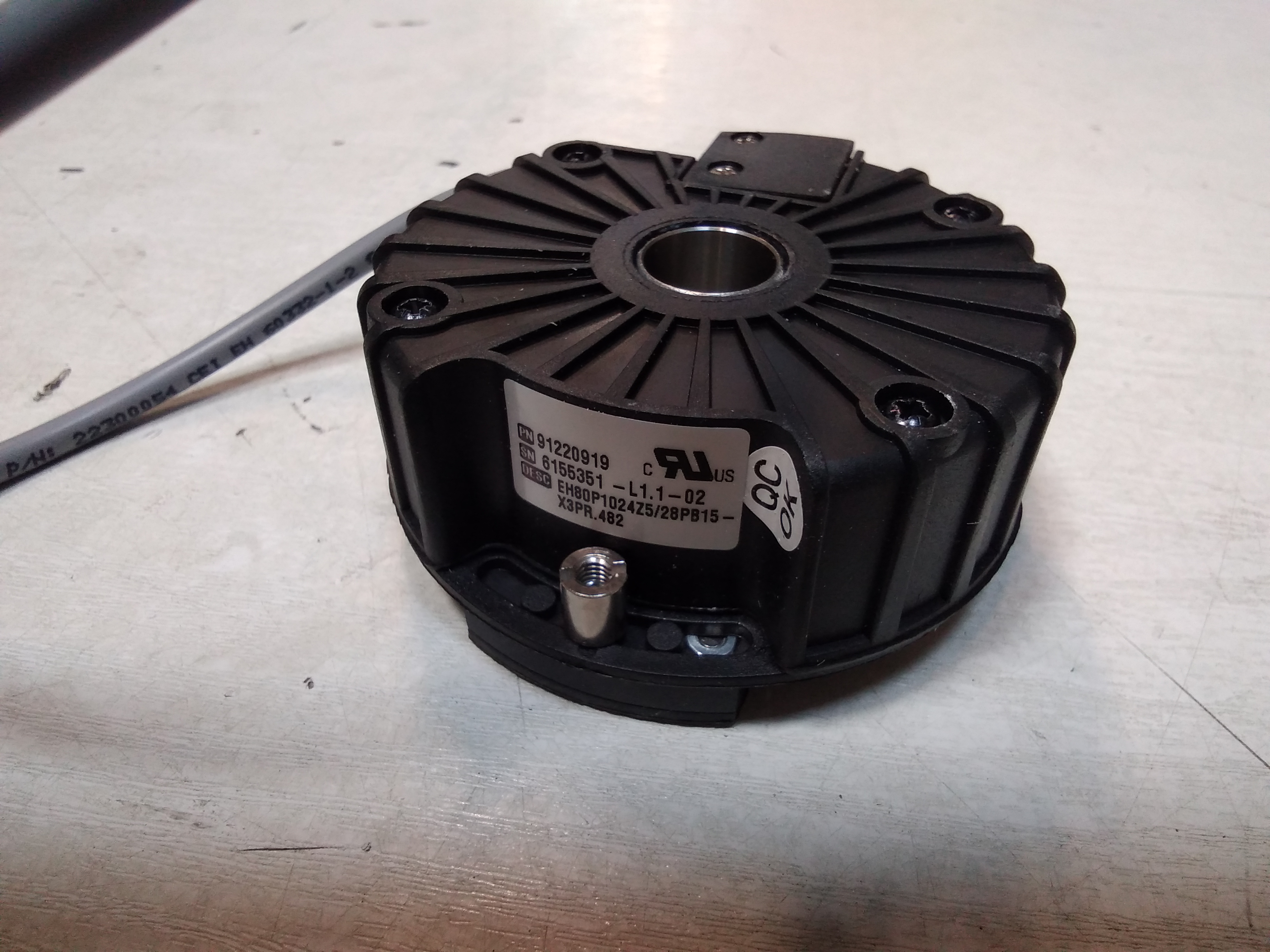 EH80P.1024Z5/28PB 15X3PR.482