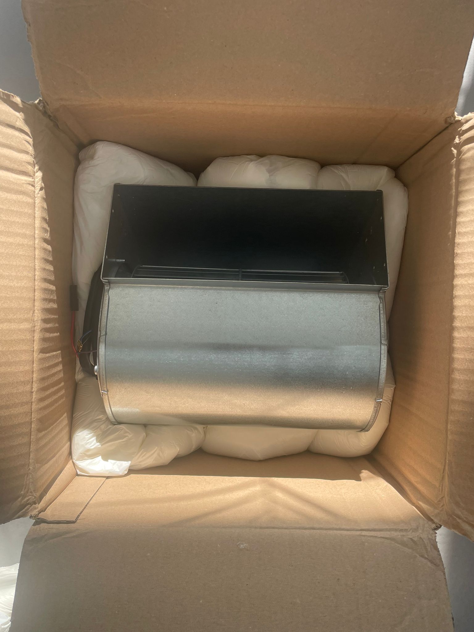 U04-02 4GDR15 146x216L SGV 030041