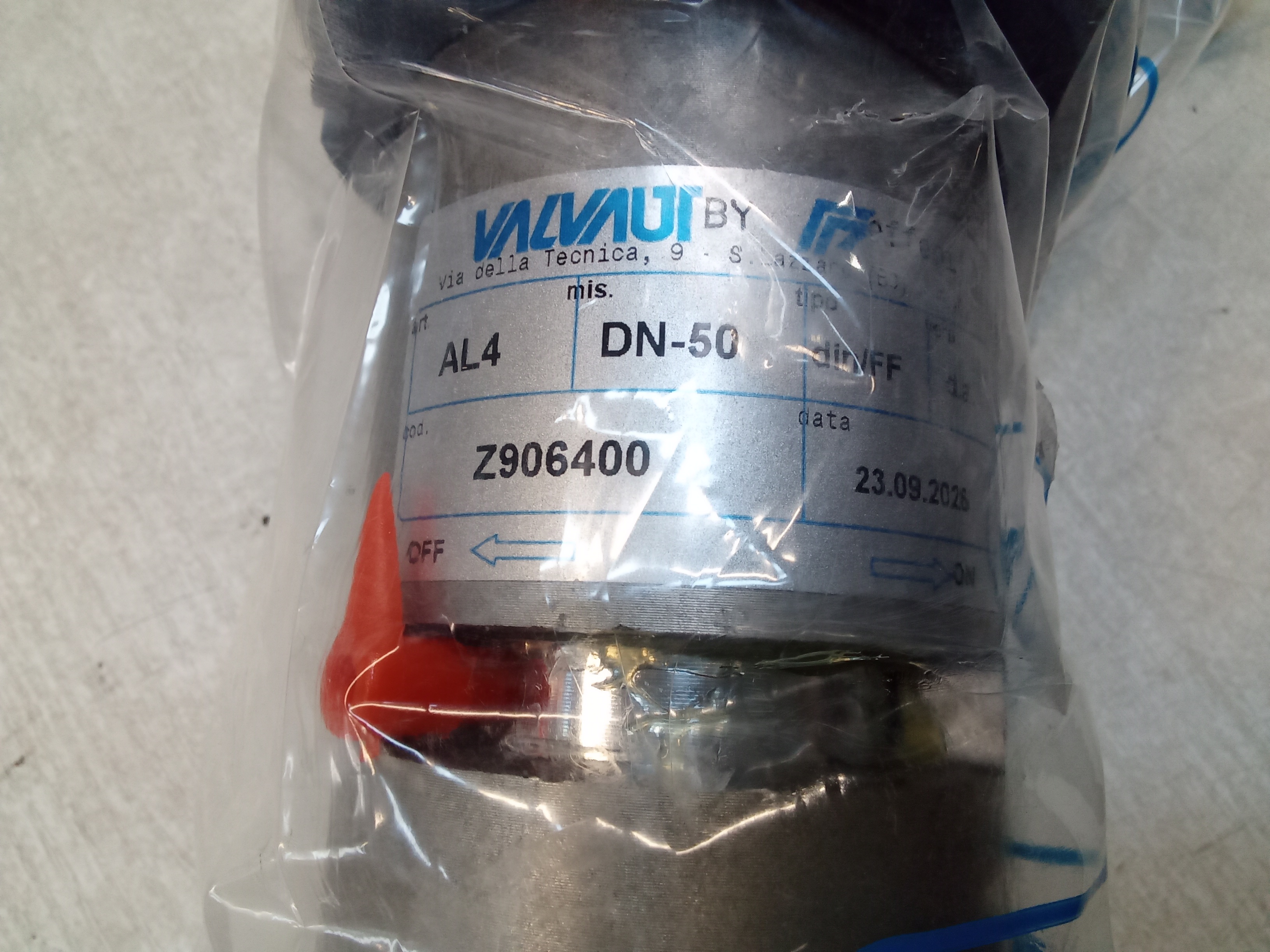AL4 // Z906400
