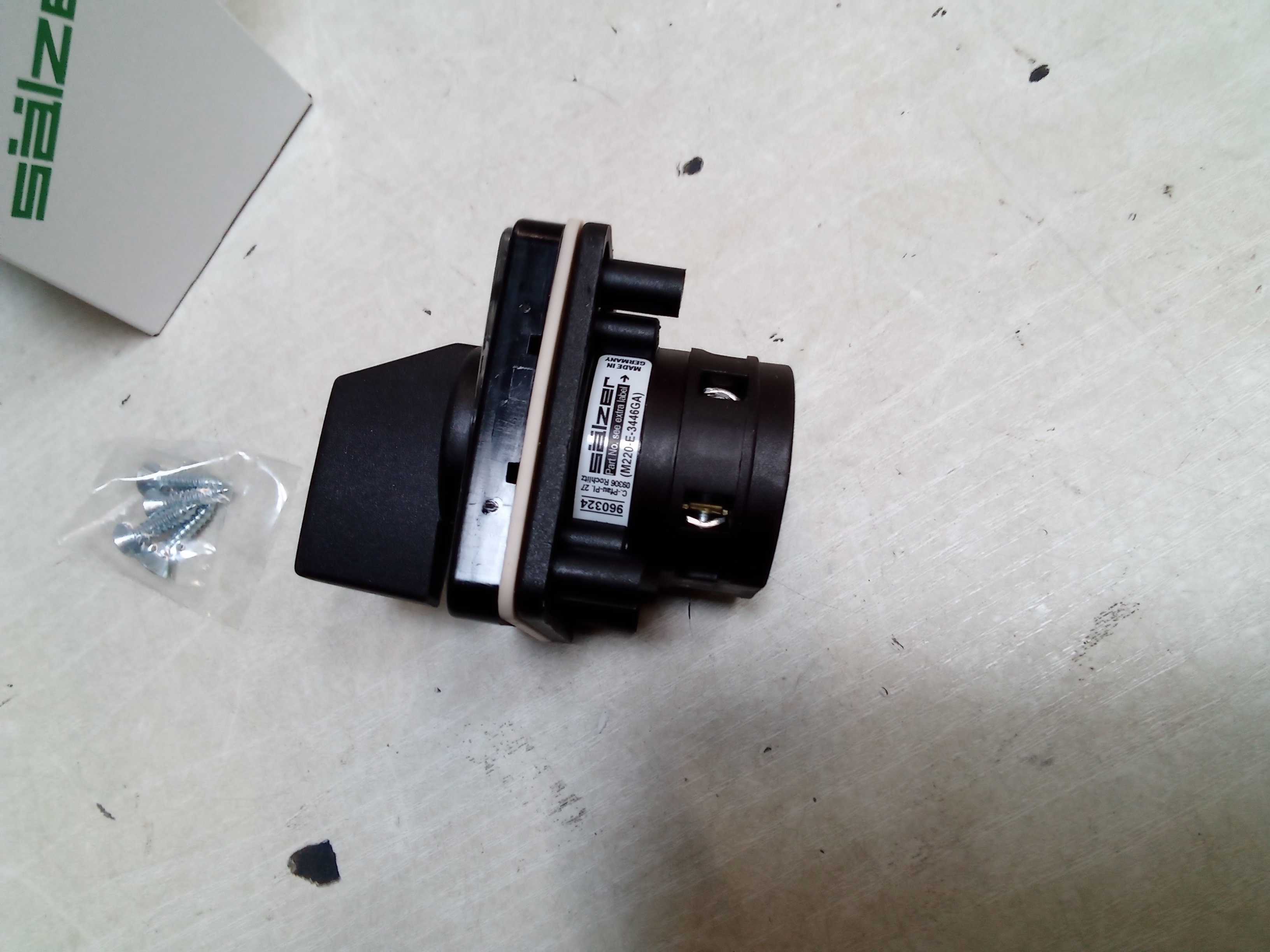 M220-E-3446 preview 2