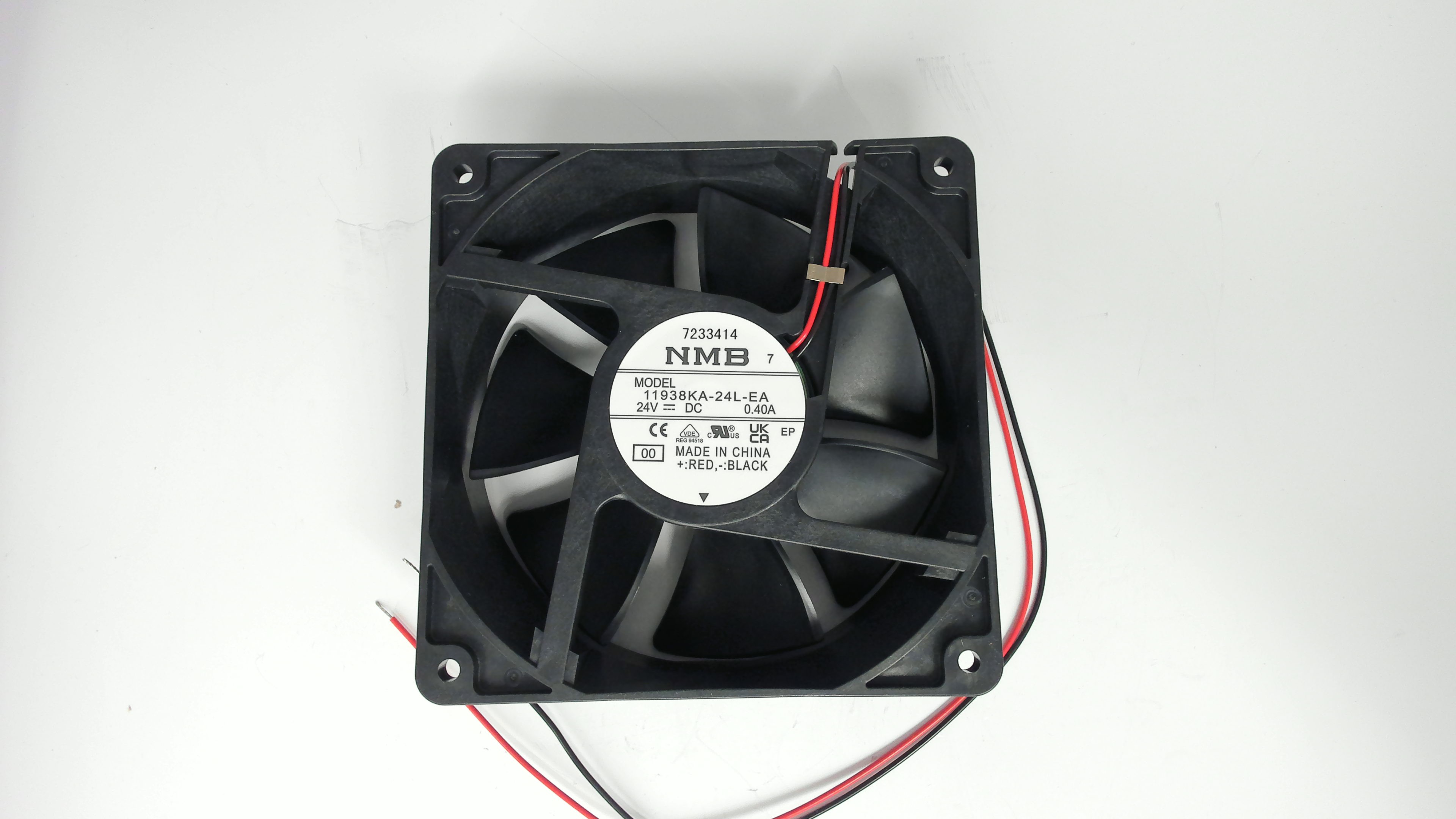 4715KL-05W-B30-E00
