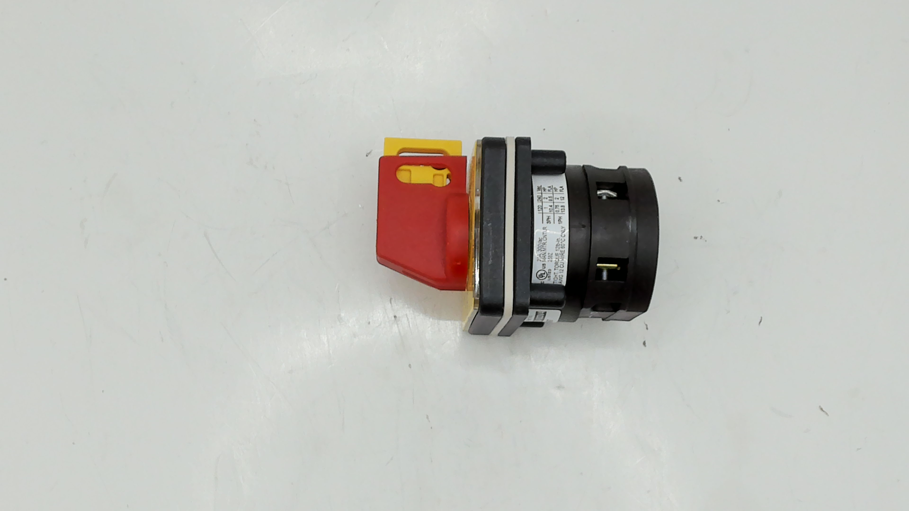 M220-61192-033V4